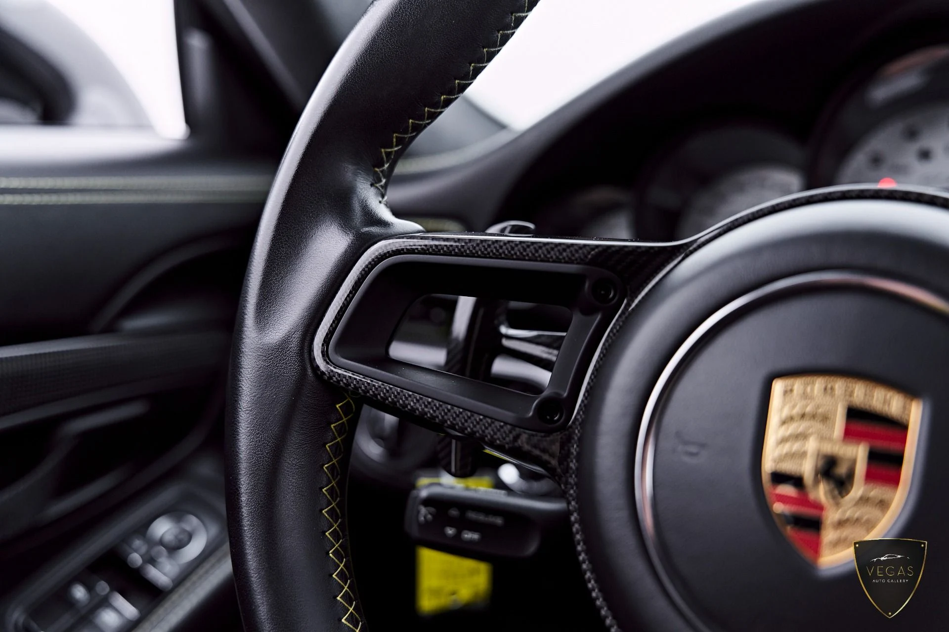 mph062_2913124995_Used_2019_Porsche_911_GT_3_RS_1783382382_67b4a087c1