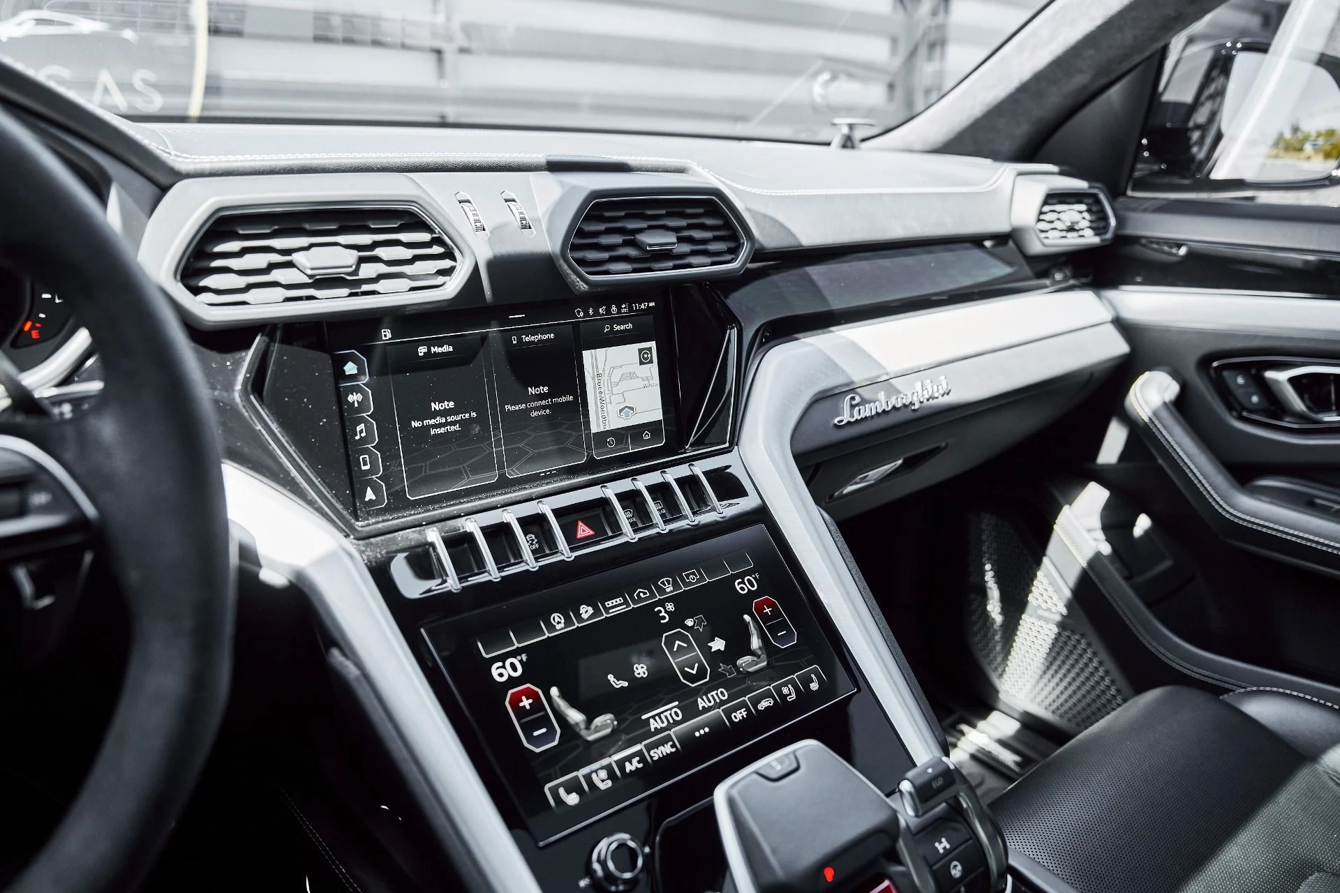 mph062_2915843583_Used_2022_Lamborghini_Urus_1778790437_bc3f1cc999