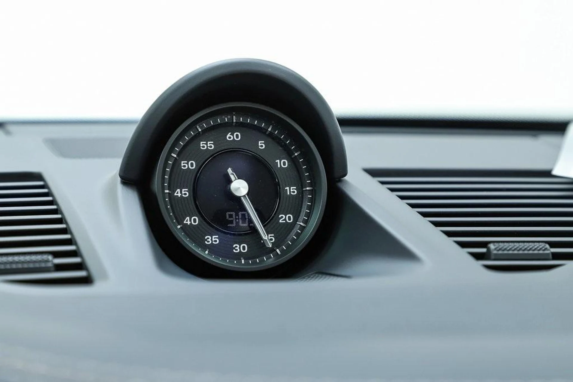 mph062_2927958035_sd_Z3jy_L_Vx_XWU_7hq_Qms4_N_Jme_Ufy_U_bebfebe77a