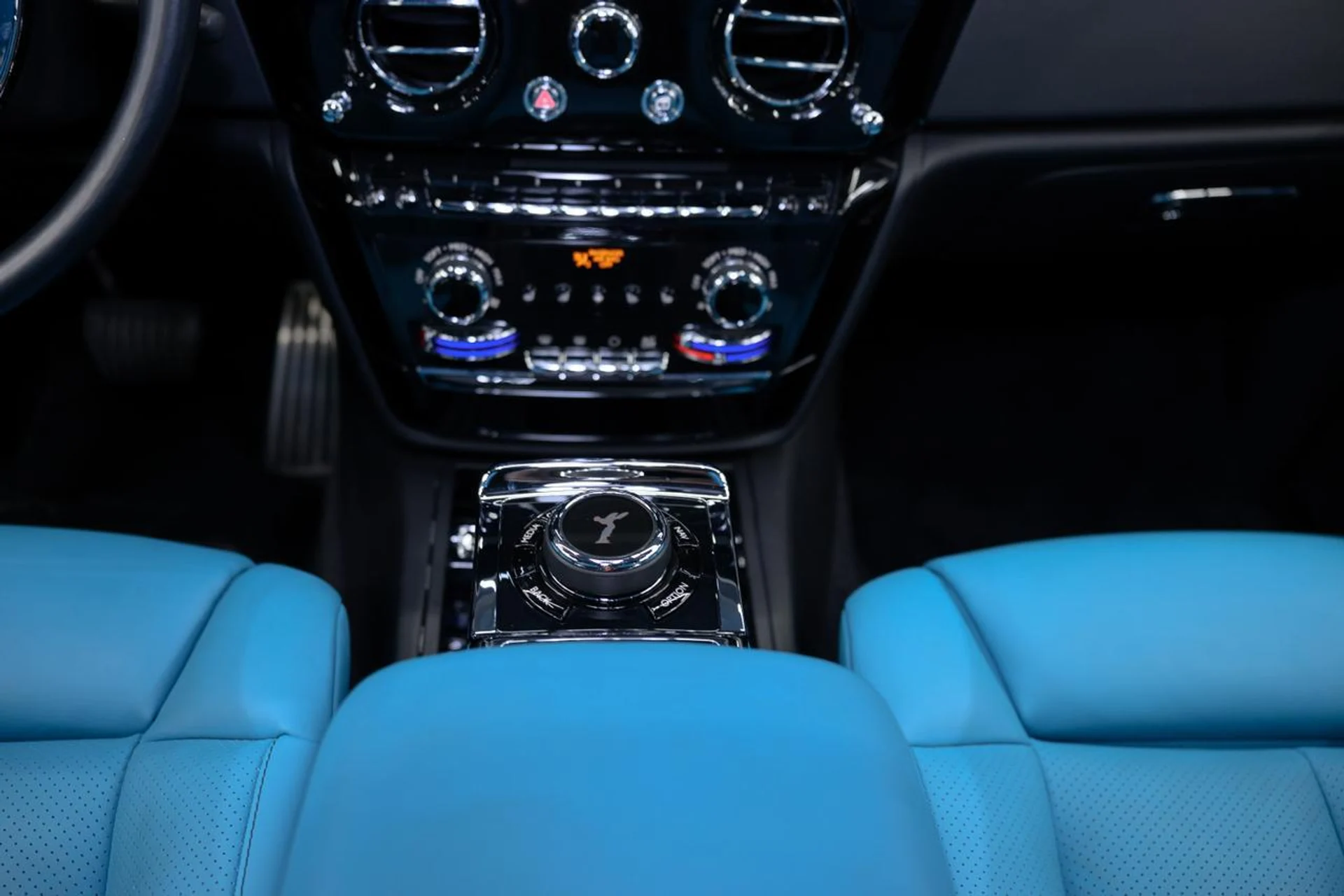 mph062_2939130990_cb0603c232341055ef6885a753d29d00_dbb8d7e35f