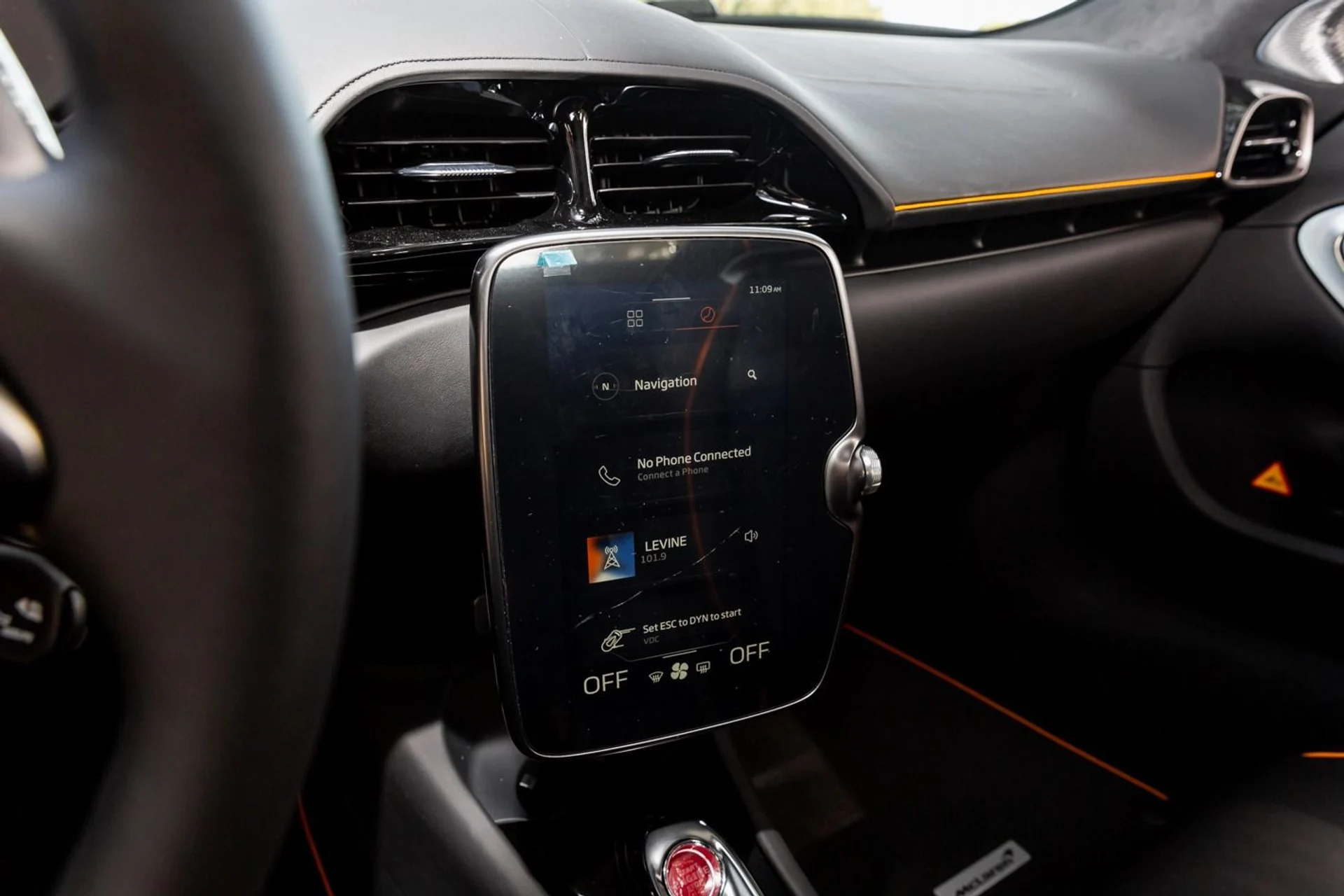 mph062_297484902_362_p63_l_fa9ac10616