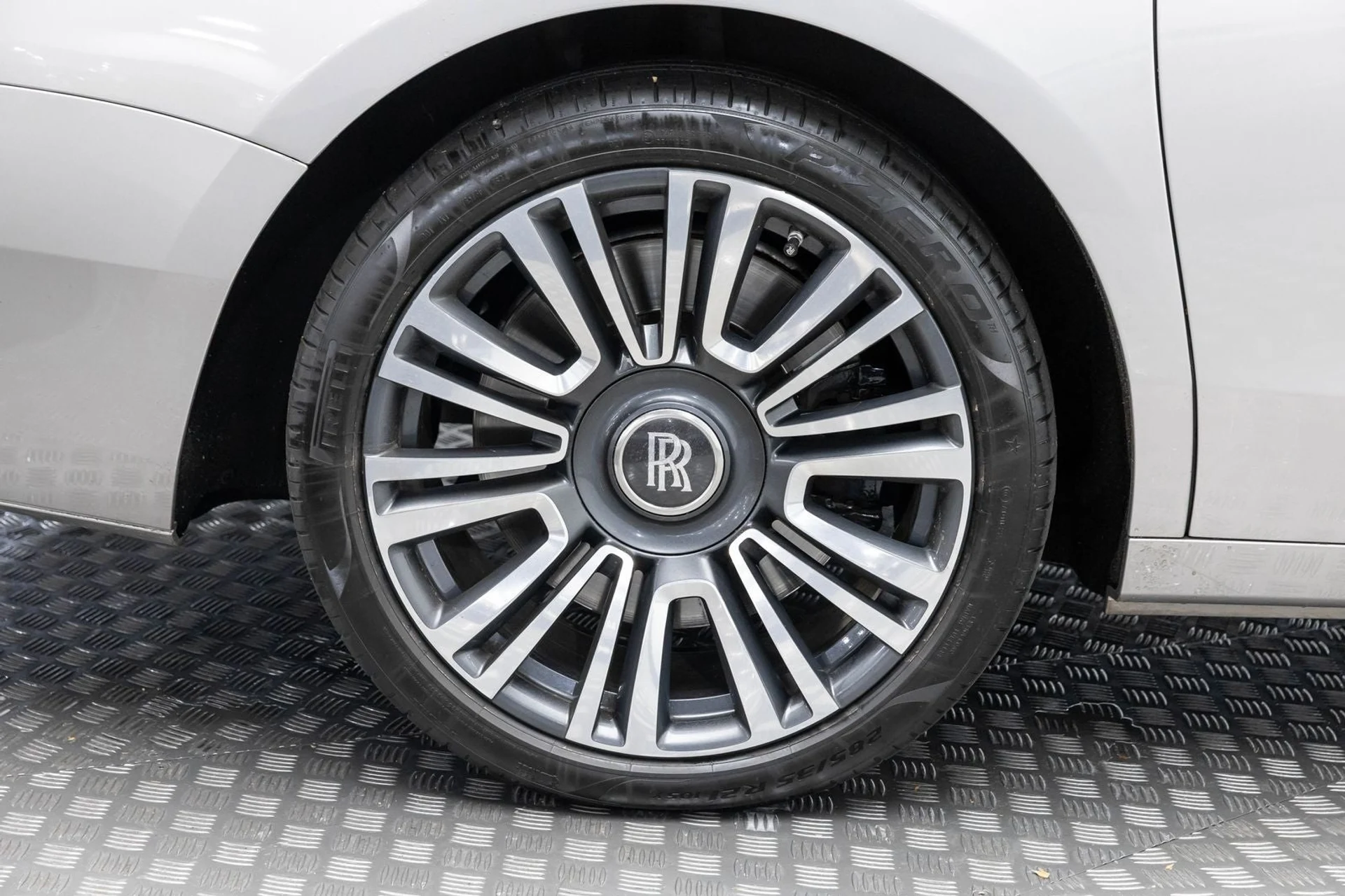 mph062_2995448140_63_6d3102c522