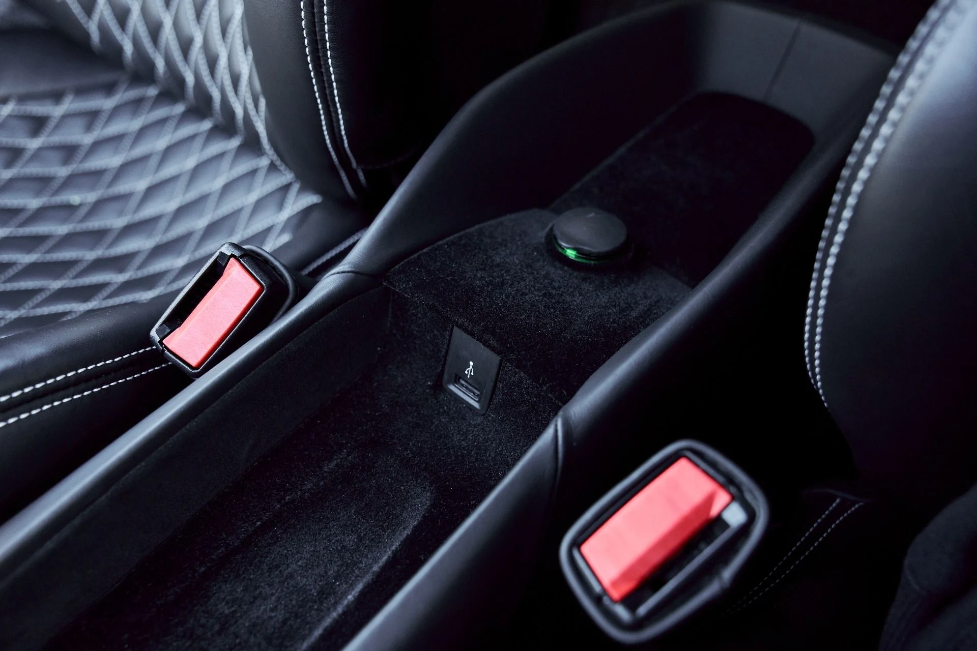 mph062_3010211359_Used_2017_Ferrari_488_GTB_1768271223_b241d907f8