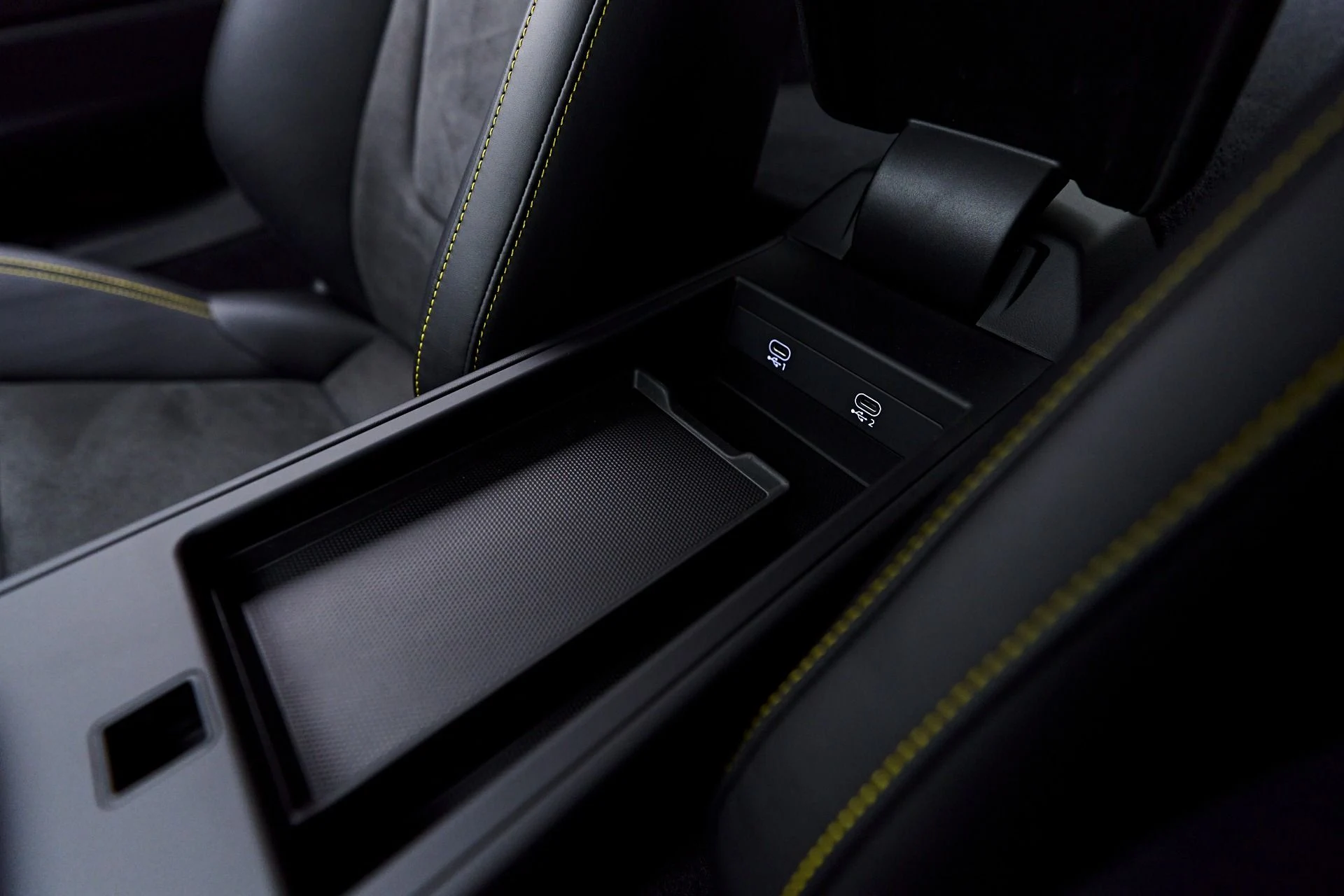 mph062_3011443018_Used_2022_Porsche_911_GT_3_1763574748_5608ba2288