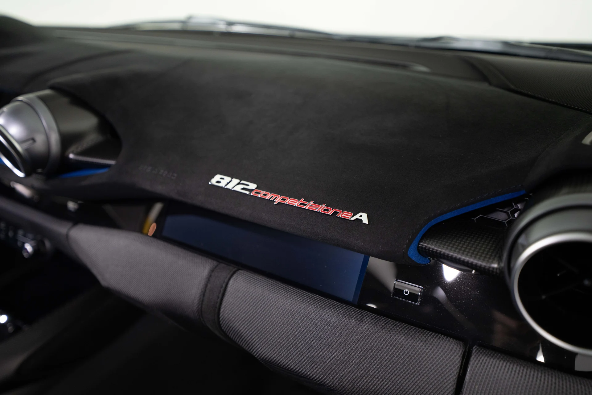 mph062_30251753_596a98a3853bfcf18ec0b25db9c20557_27981f39b1