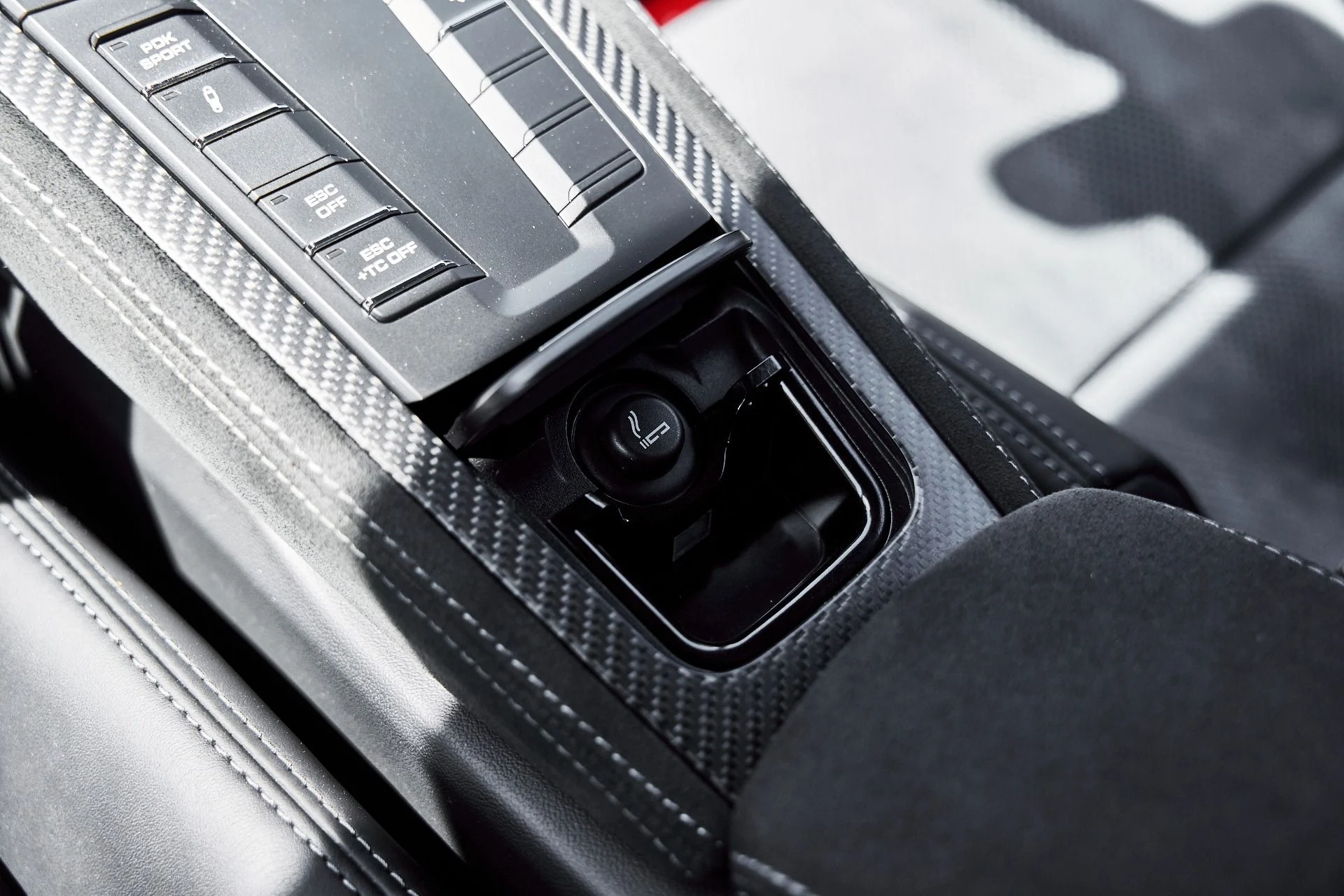 mph062_3036542394_Used_2023_Porsche_718_Cayman_GT_4_RS_1776476809_904091e094