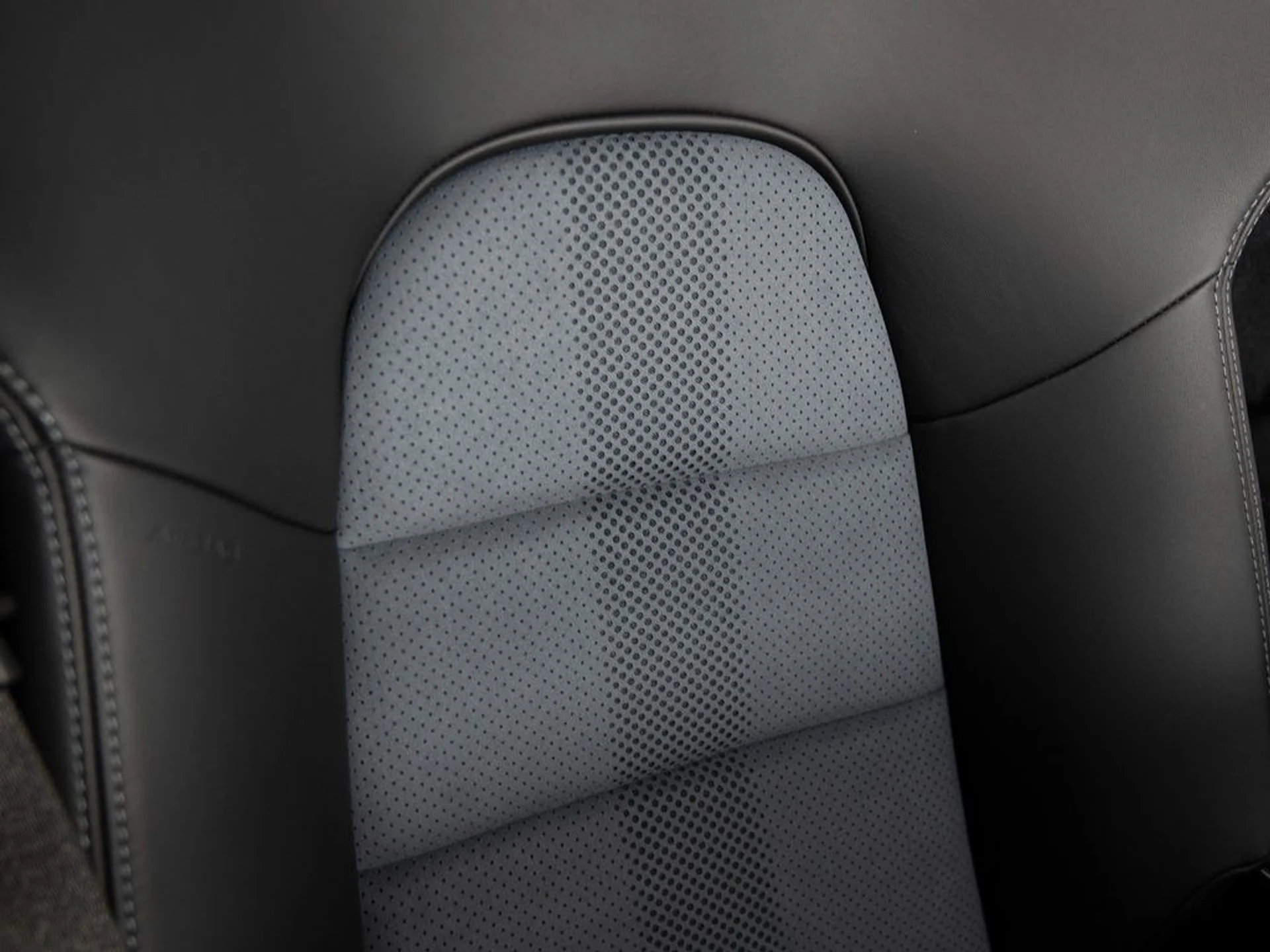 mph062_3107062222_9793a795beff192449987114b617e794x_a69c5d6158