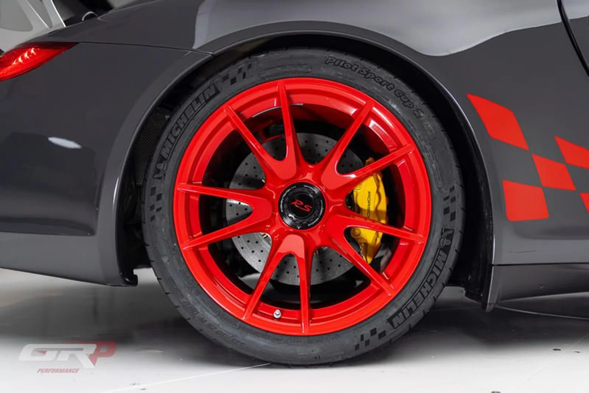 mph062_3175918888_1047_CC_07_E0_CA_4_FE_5_896_E_4_F459803_BEF_5_ae1f17ecfd