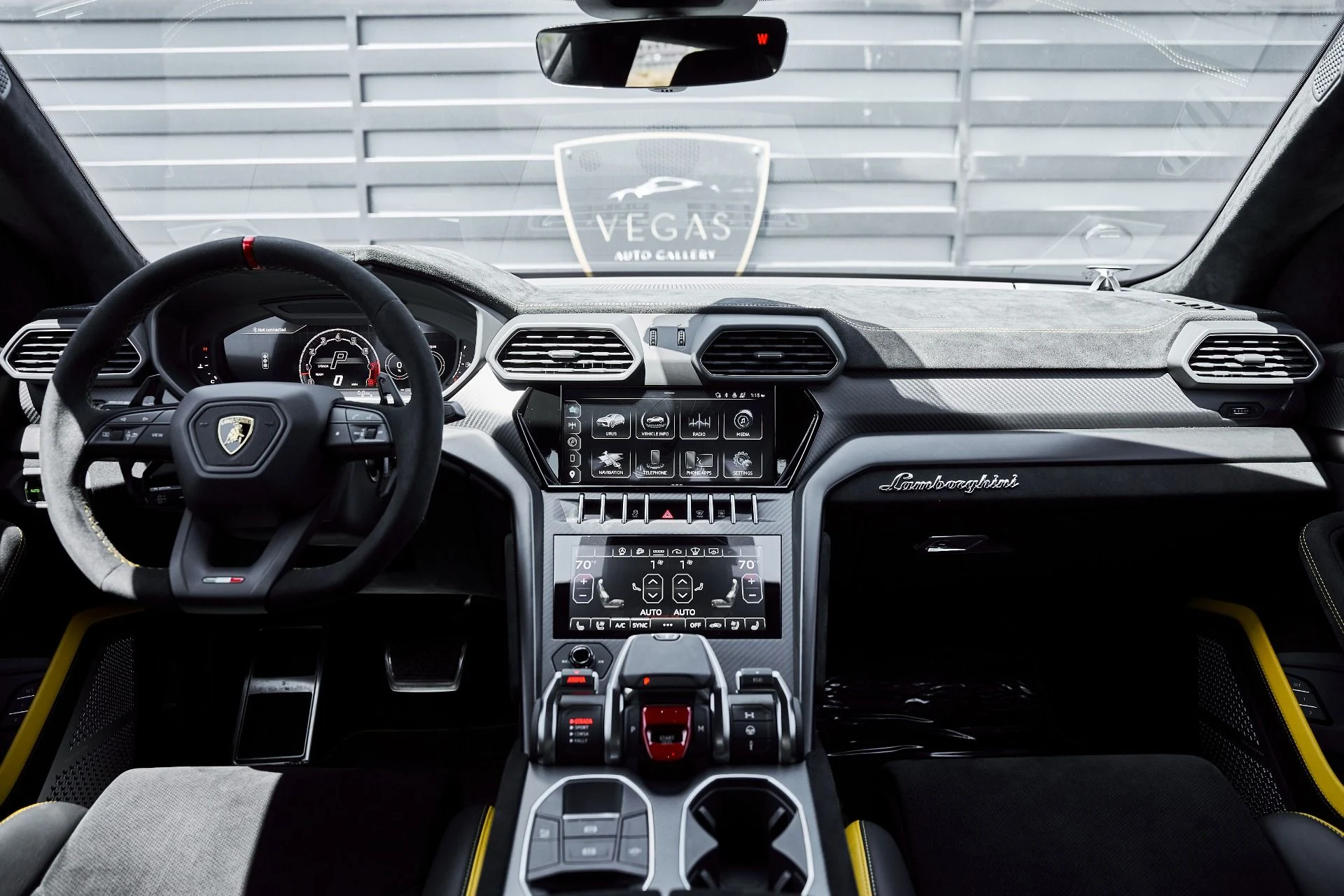 mph062_3179289458_Used_2024_Lamborghini_Urus_Performante_1778117060_748f554488