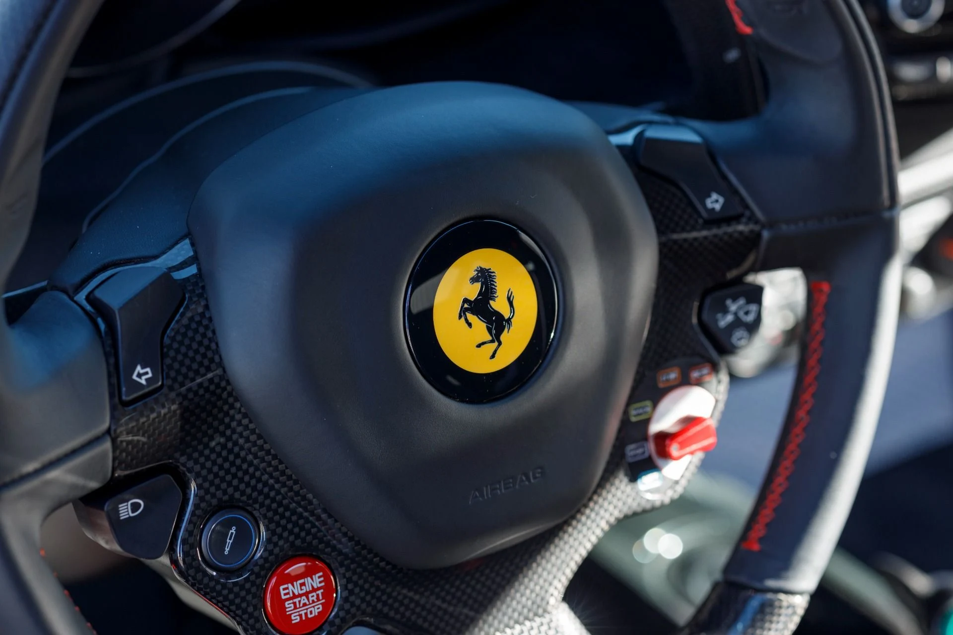 mph062_3195387309_Used_2020_Ferrari_488_Pista_1765914948_77f9e5dbf3