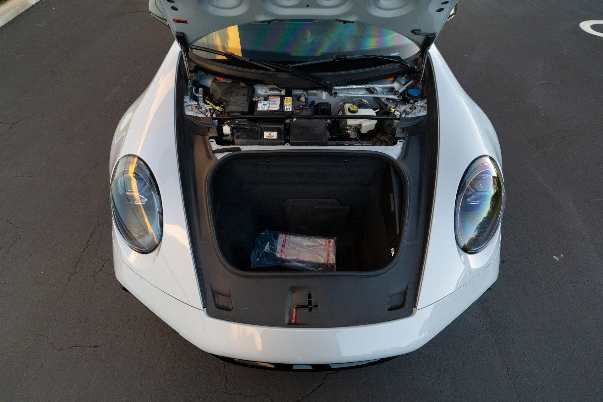 mph062_3203565667_Used_2024_Porsche_911_Turbo_1762281596_431b96afcc