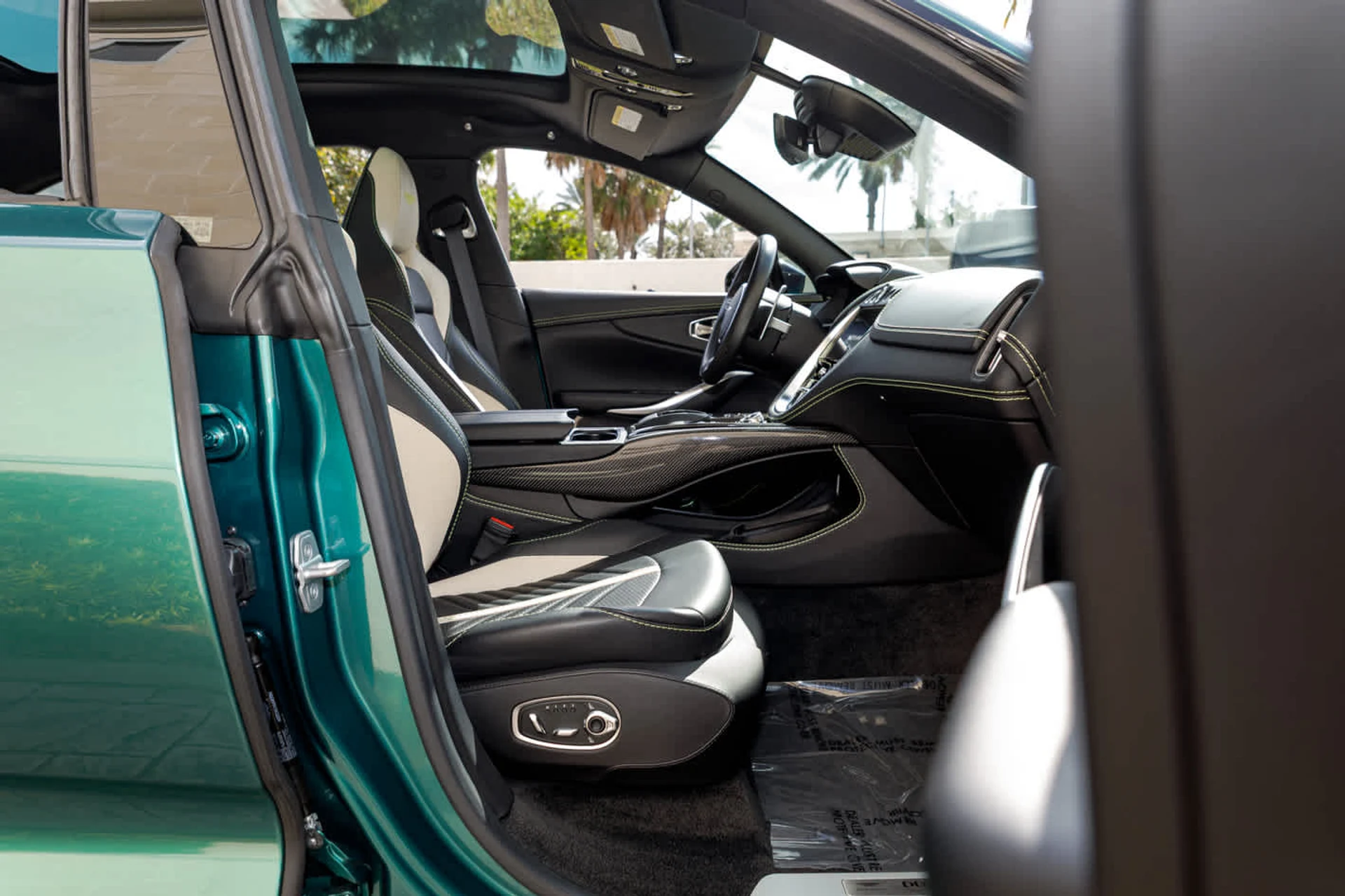 mph062_3208033509_63_116f153096