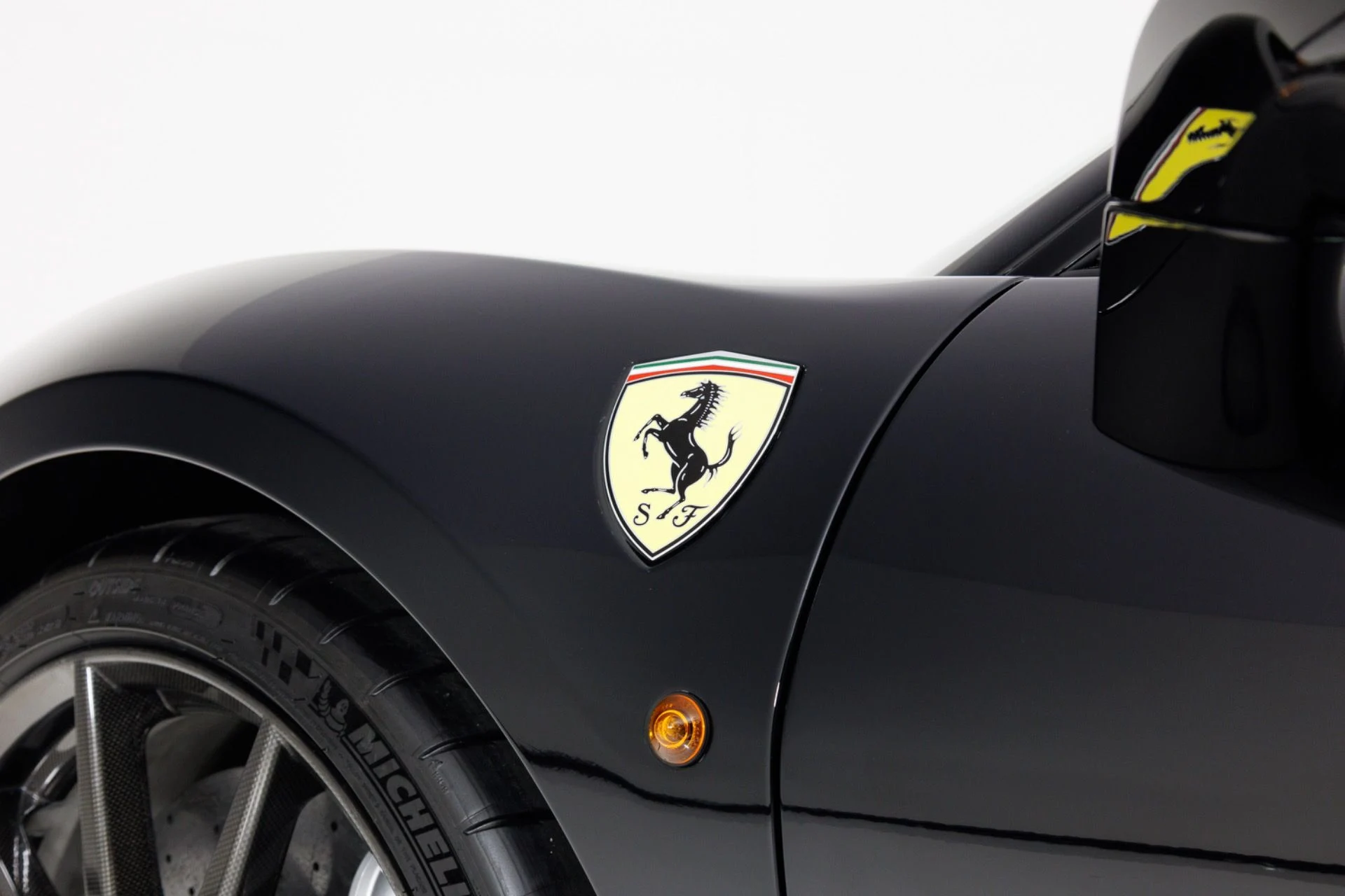 mph062_3237177944_Used_2019_Ferrari_488_Pista_1781884406_c91acffeb9