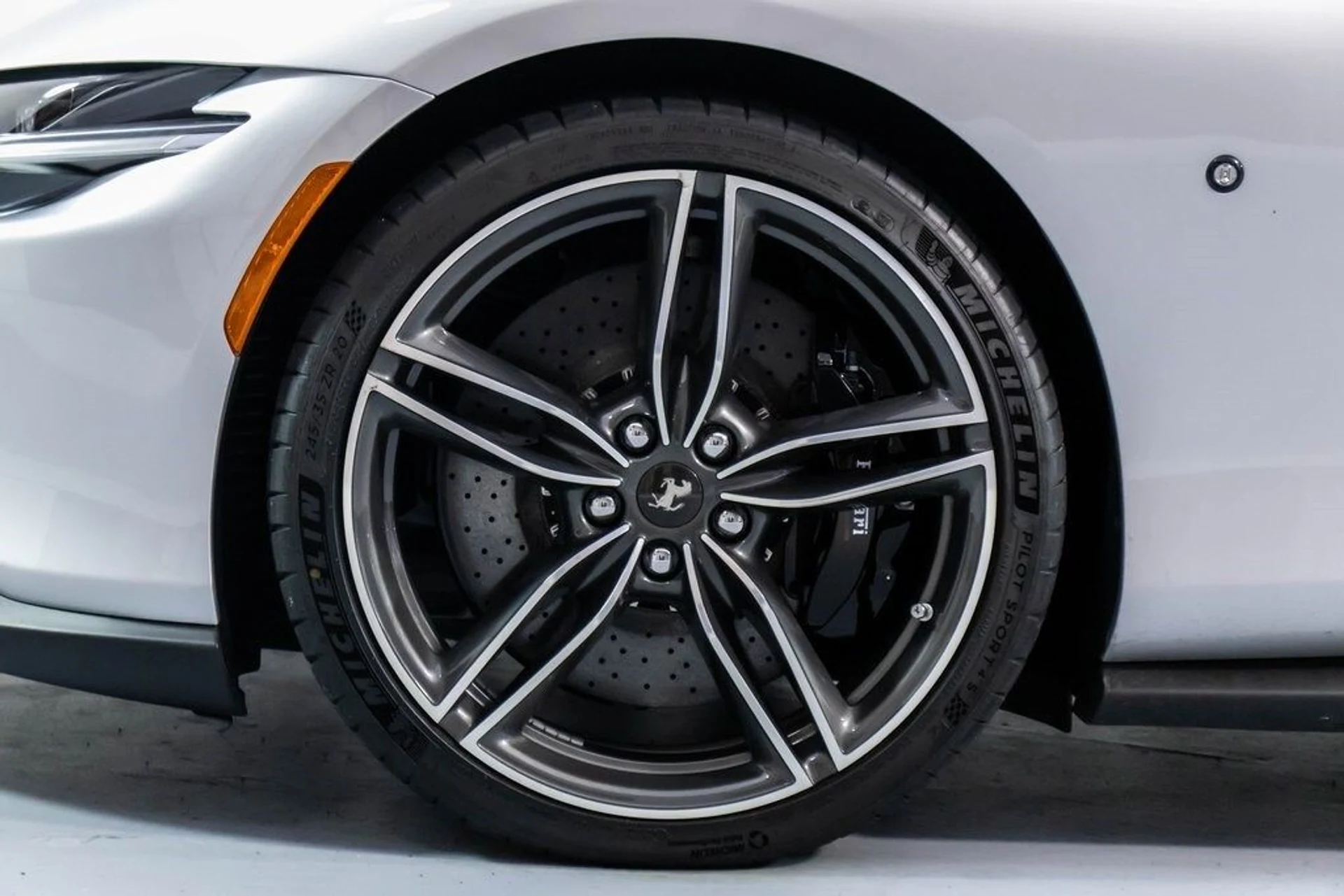 mph062_3240965639_b8612da5687187ec258c15b0e3e6f60ex_e8c8844029