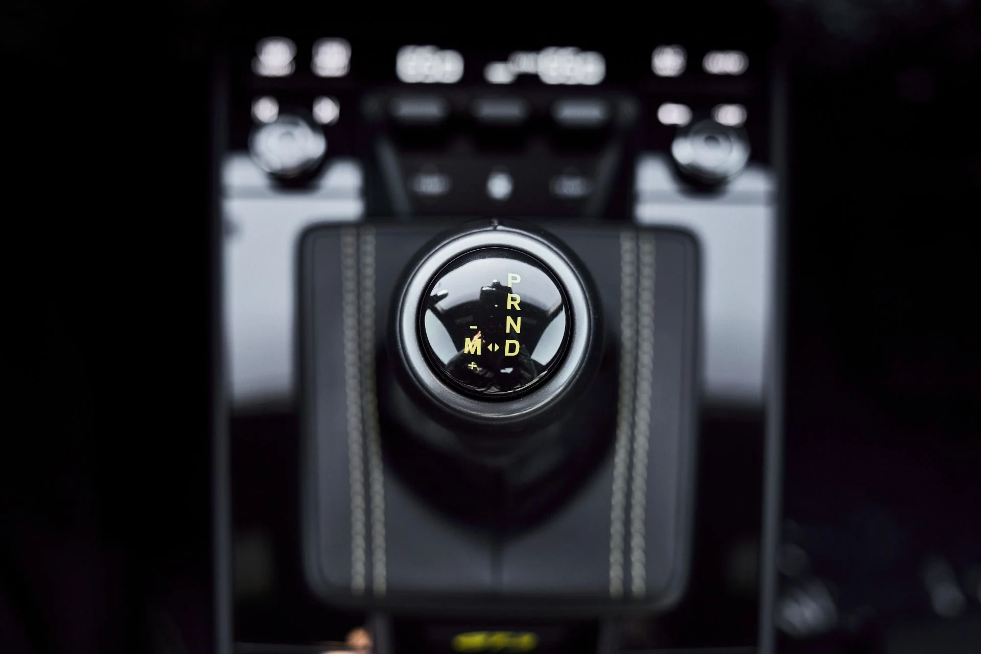 mph062_3280760689_Used_2023_Porsche_911_GT_3_1776823243_f1ae91d8ba