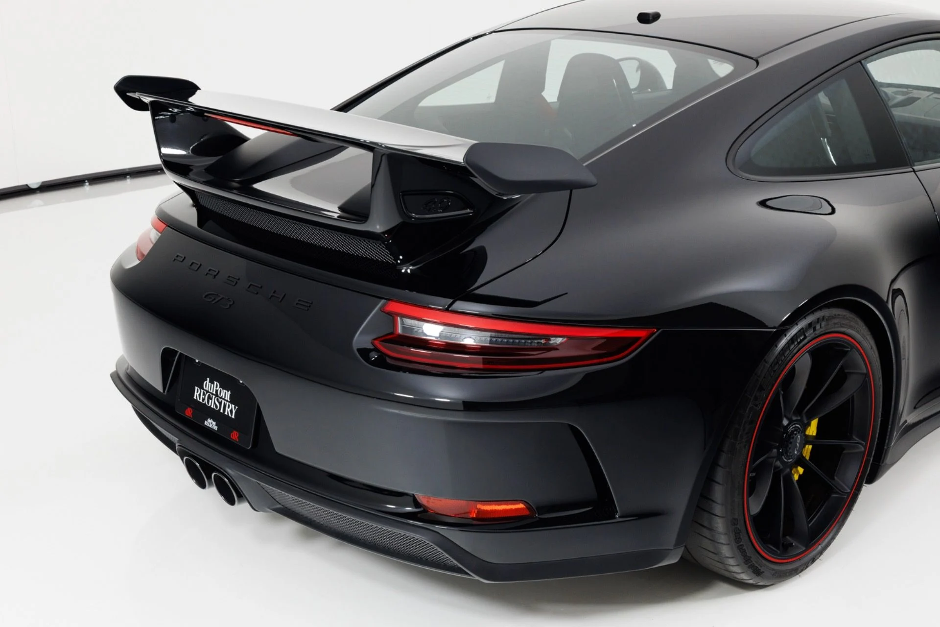 mph062_3318367970_Used_2018_Porsche_911_GT_3_1781025628_930ecdd84d