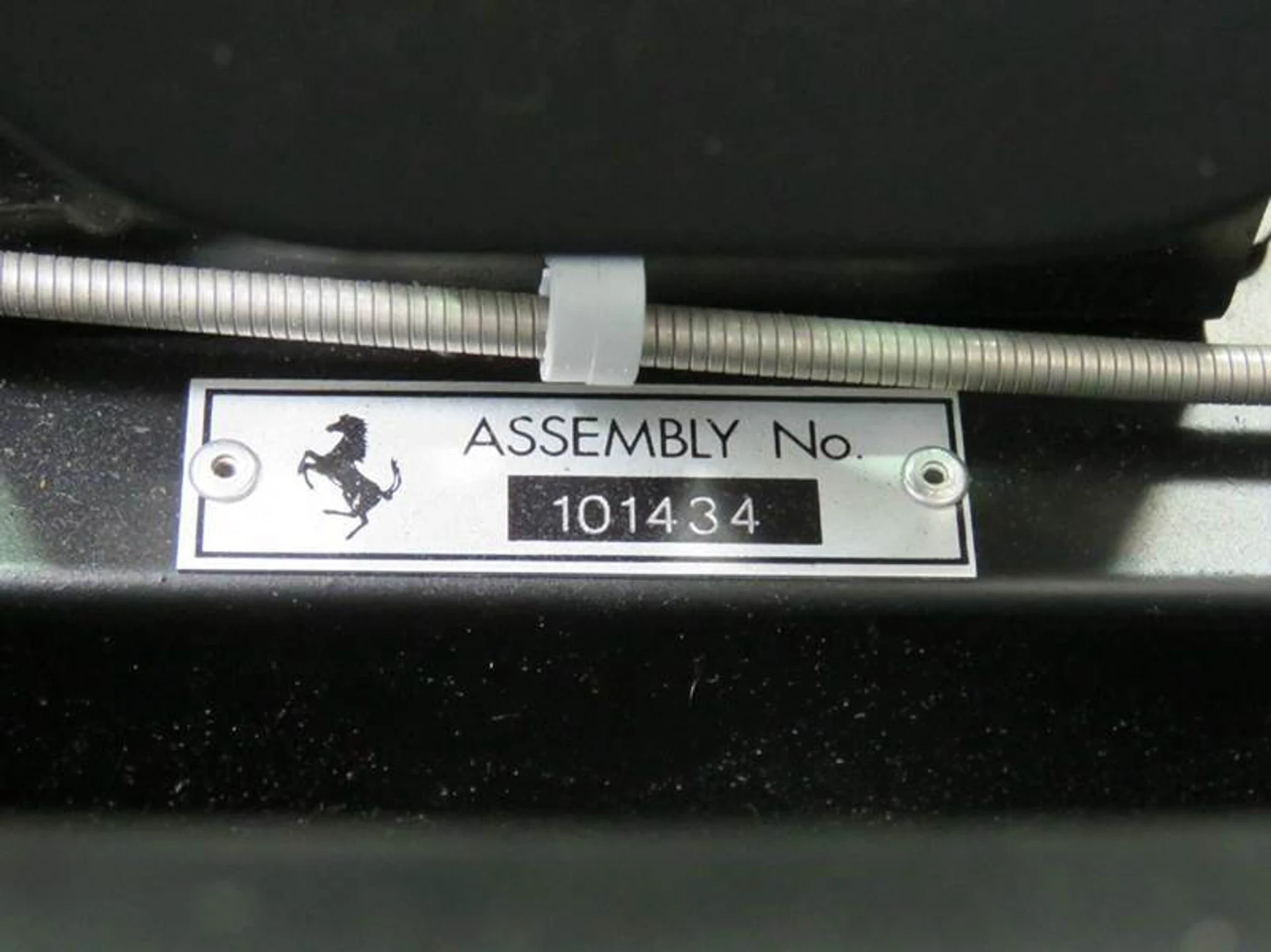 mph062_3400718756_2012_ferrari_458_italia_base_2dr_coupe_31106142cb