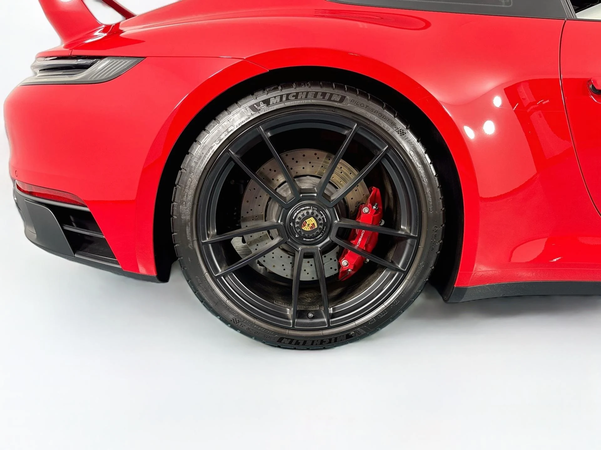 mph062_3415546520_Used_2024_Porsche_911_Carrera_GTS_1787948928_800ac297a1