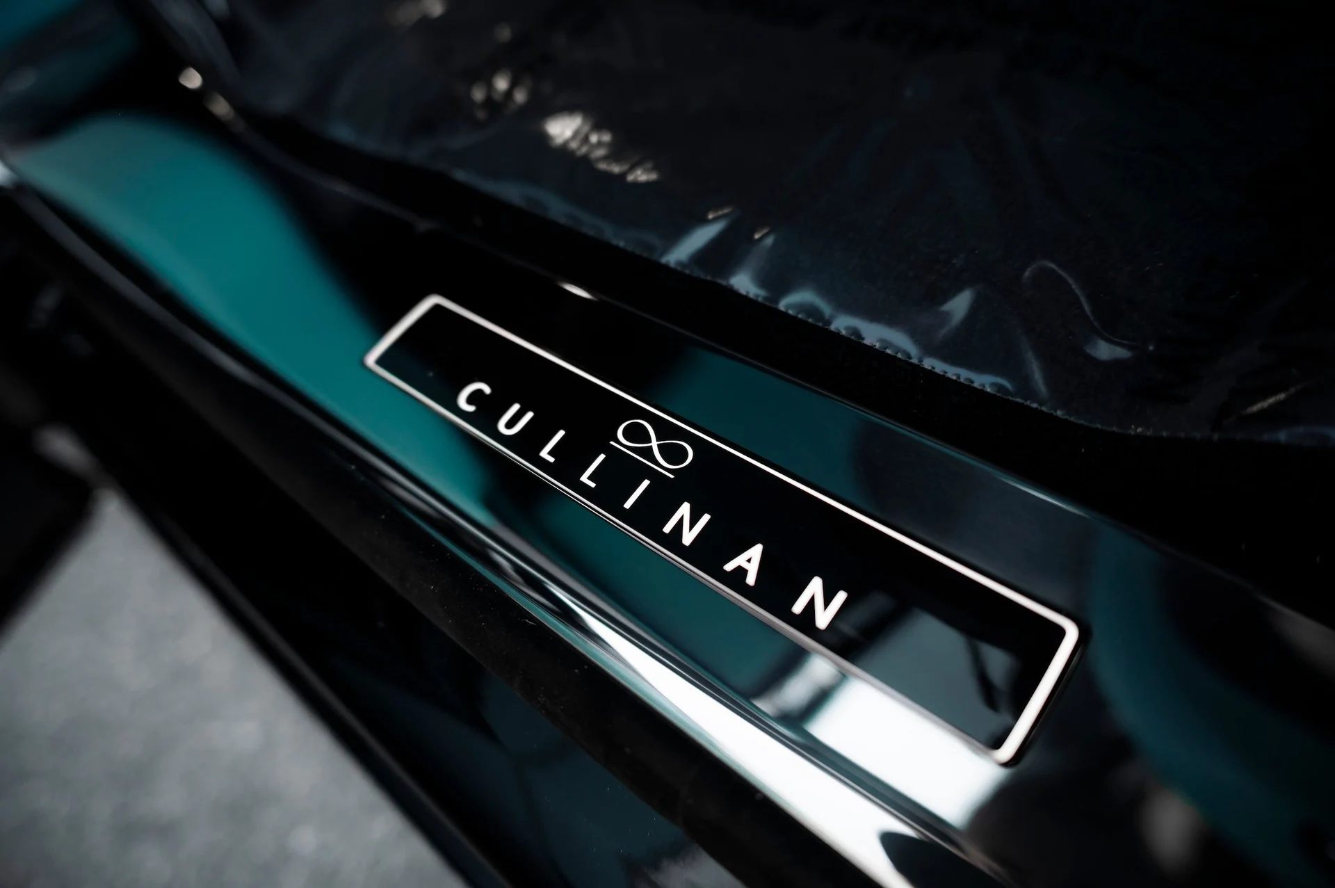 mph062_3428778273_95799c2fa03b49a3a6b36422cf8a7a16_04ccf84213