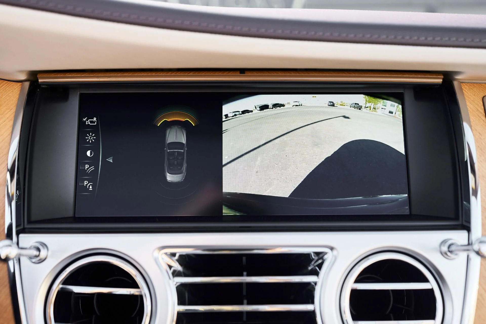 mph062_3438490810_Used_2020_Rolls_Royce_Dawn_Base_1762645875_ca095e959a