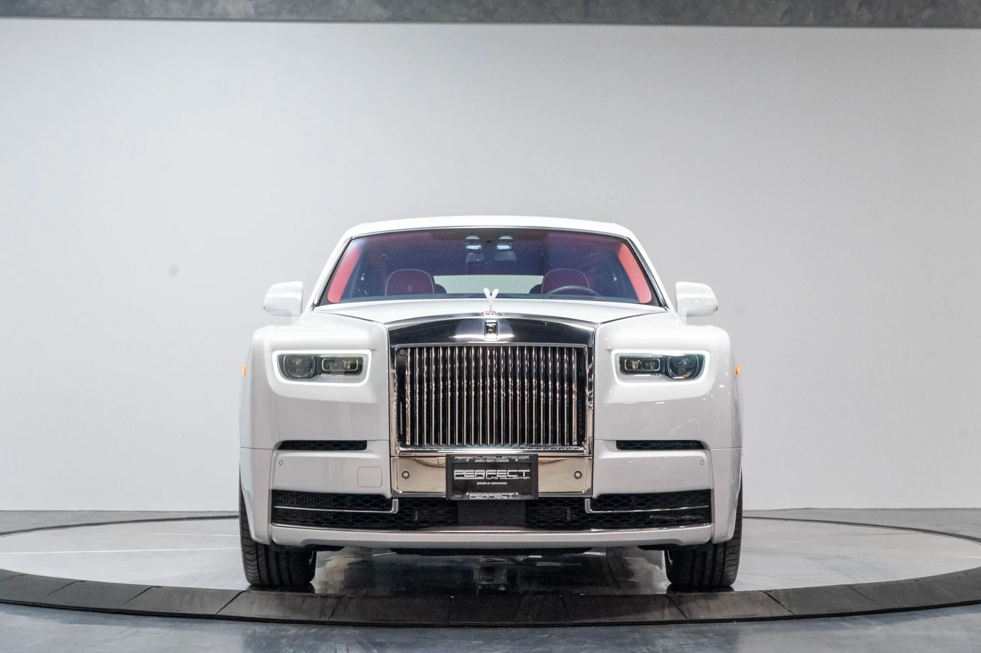 mph062_3568515216_Used_2019_Rolls_Royce_Phantom_1787168421_12db550851
