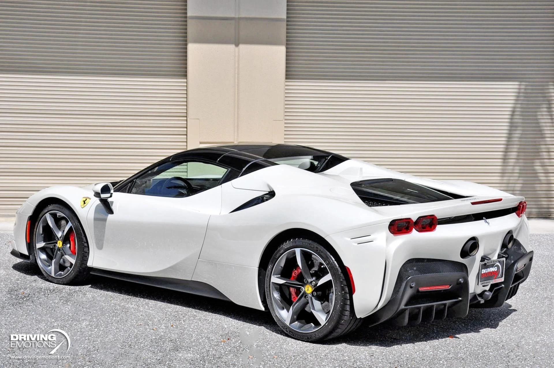 mph062_3588039049_859_p63_l_3e337eb395