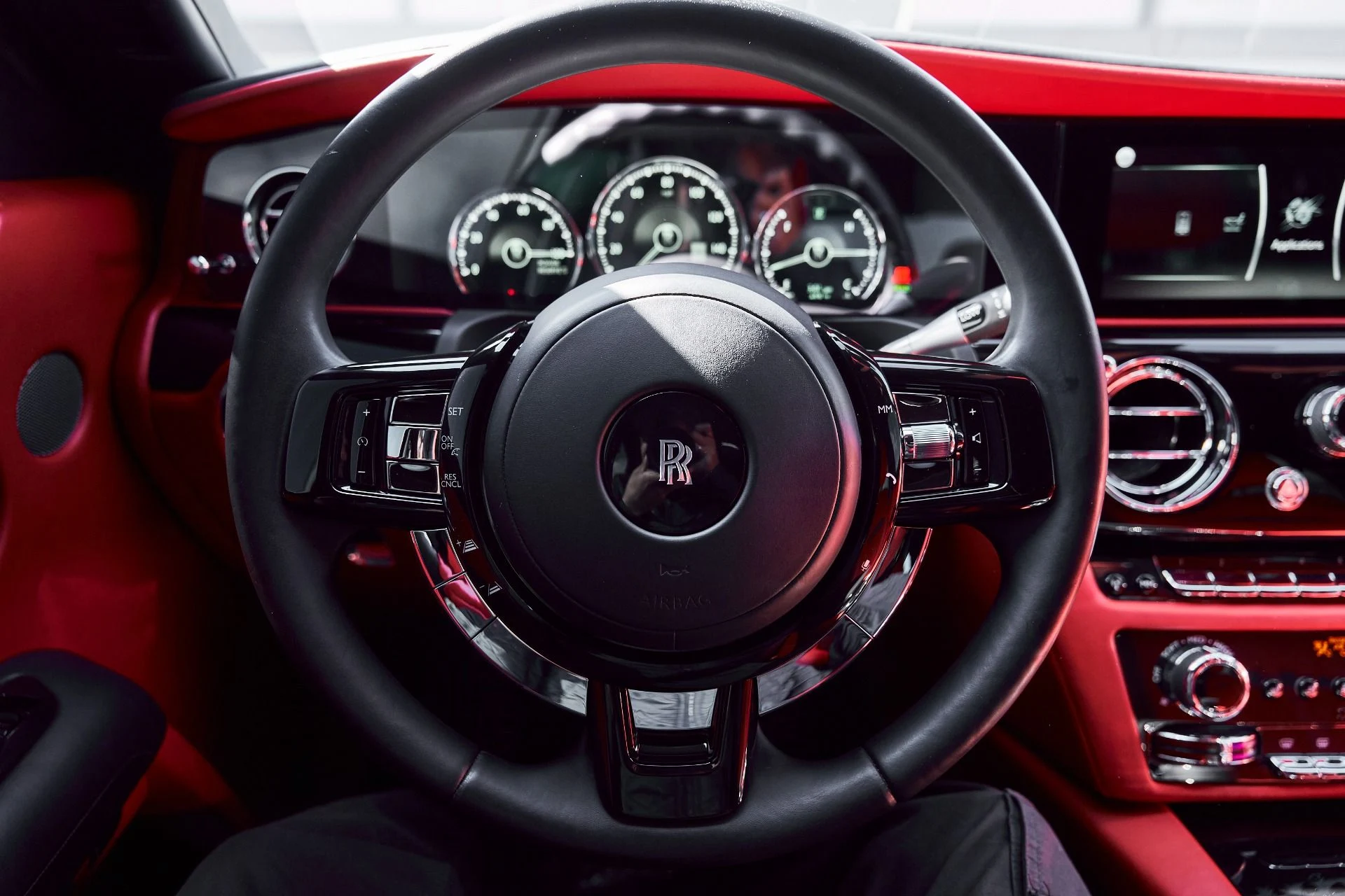 mph062_3590974013_Used_2022_Rolls_Royce_Ghost_Base_1772766082_b18dd51e58