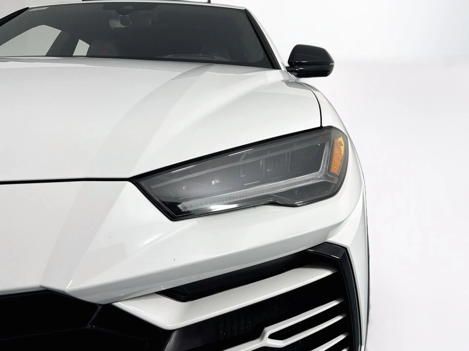 mph062_364576471_Used_2020_Lamborghini_Urus_1788550643_82a90da374
