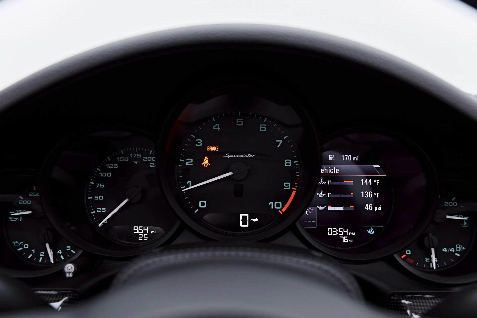 mph062_3647279154_Used_2019_Porsche_911_Speedster_1791997686_900fd5eb2b