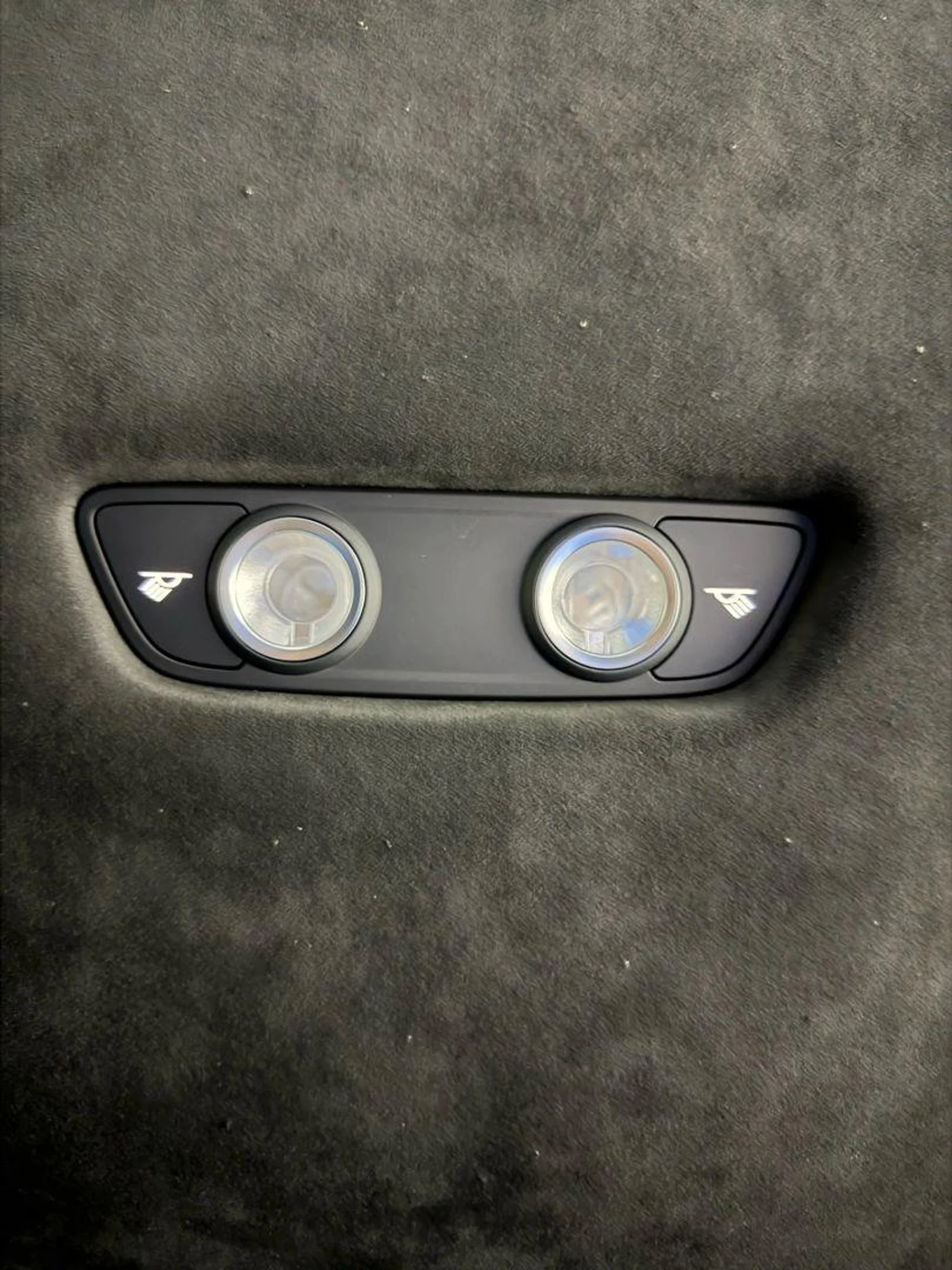 mph062_3672701825_Used_2019_Lamborghini_Urus_Sport_Utility_4_D_1784105705_442ae31f41