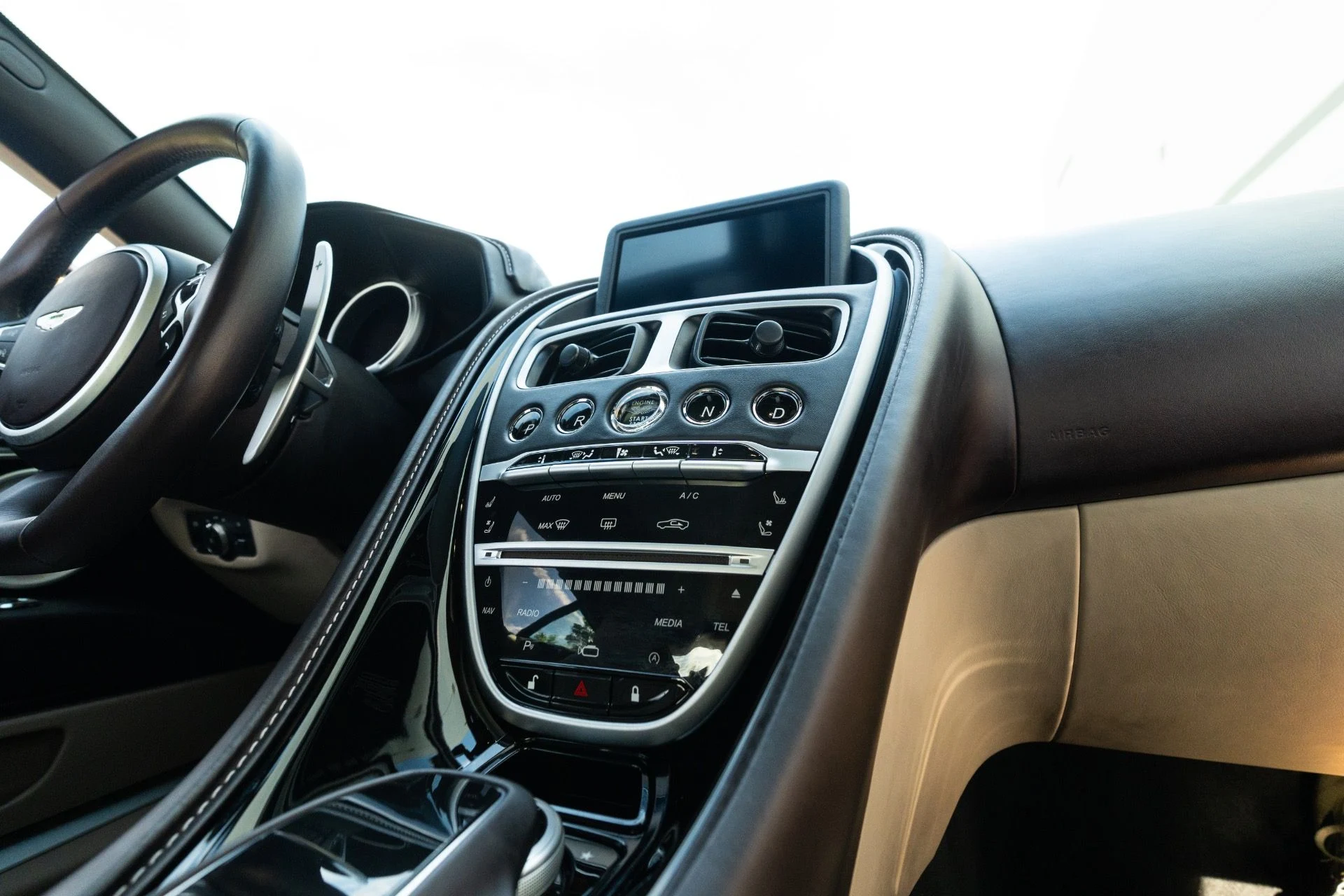 mph062_3709382880_Used_2023_Aston_Martin_DB_11_V8_1765580091_7683578e02