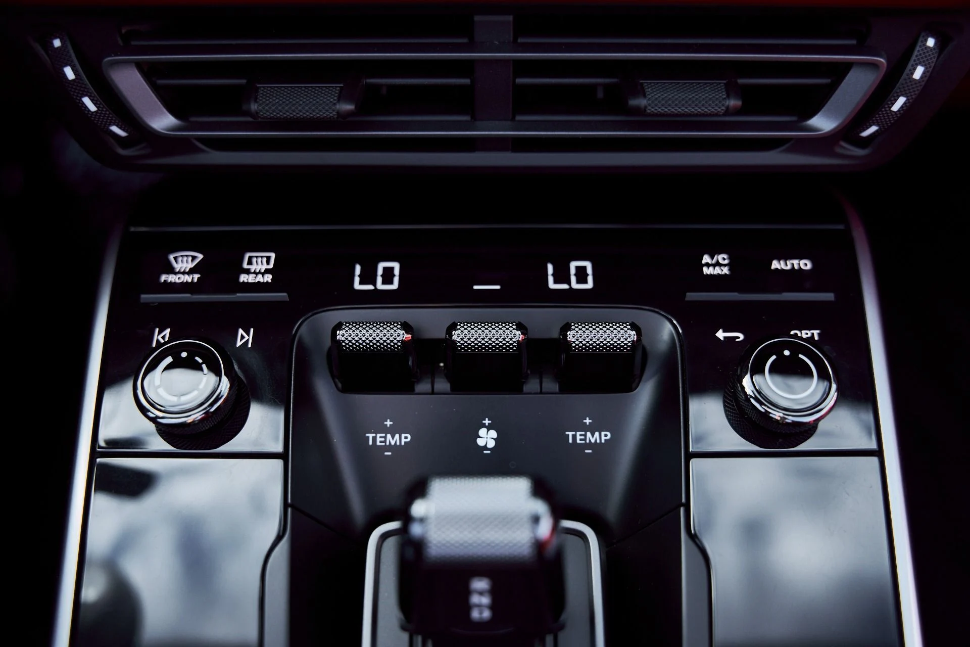 mph062_3745435700_Used_2021_Porsche_911_Turbo_S_1767839143_789e0101f4