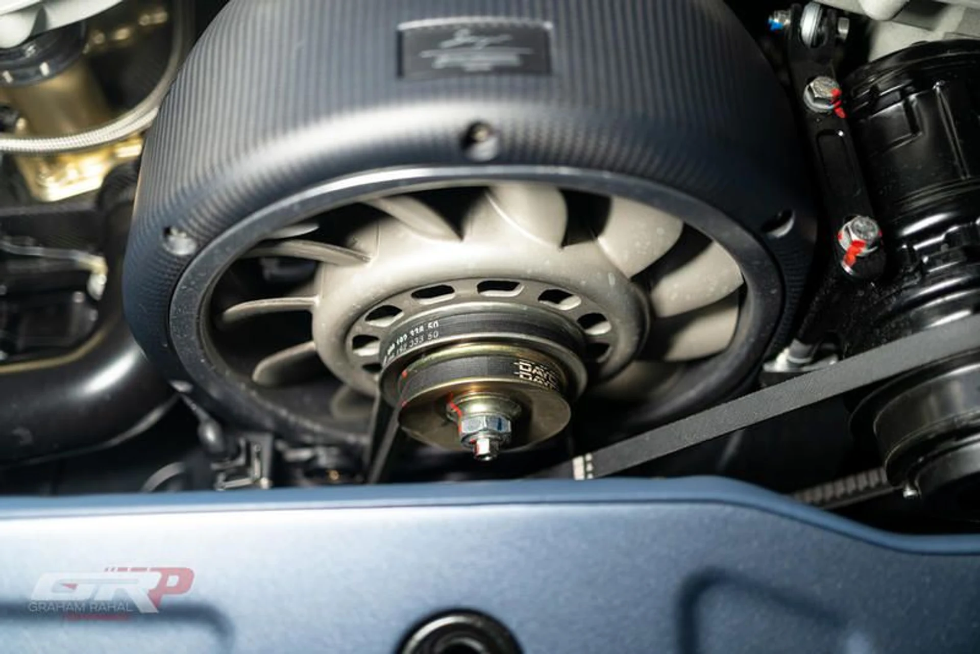 mph062_3772711065_AA_17_EC_10_511_E_45_DA_9_CCC_C6_EDC_41_BE_6_E5_5355576d2d