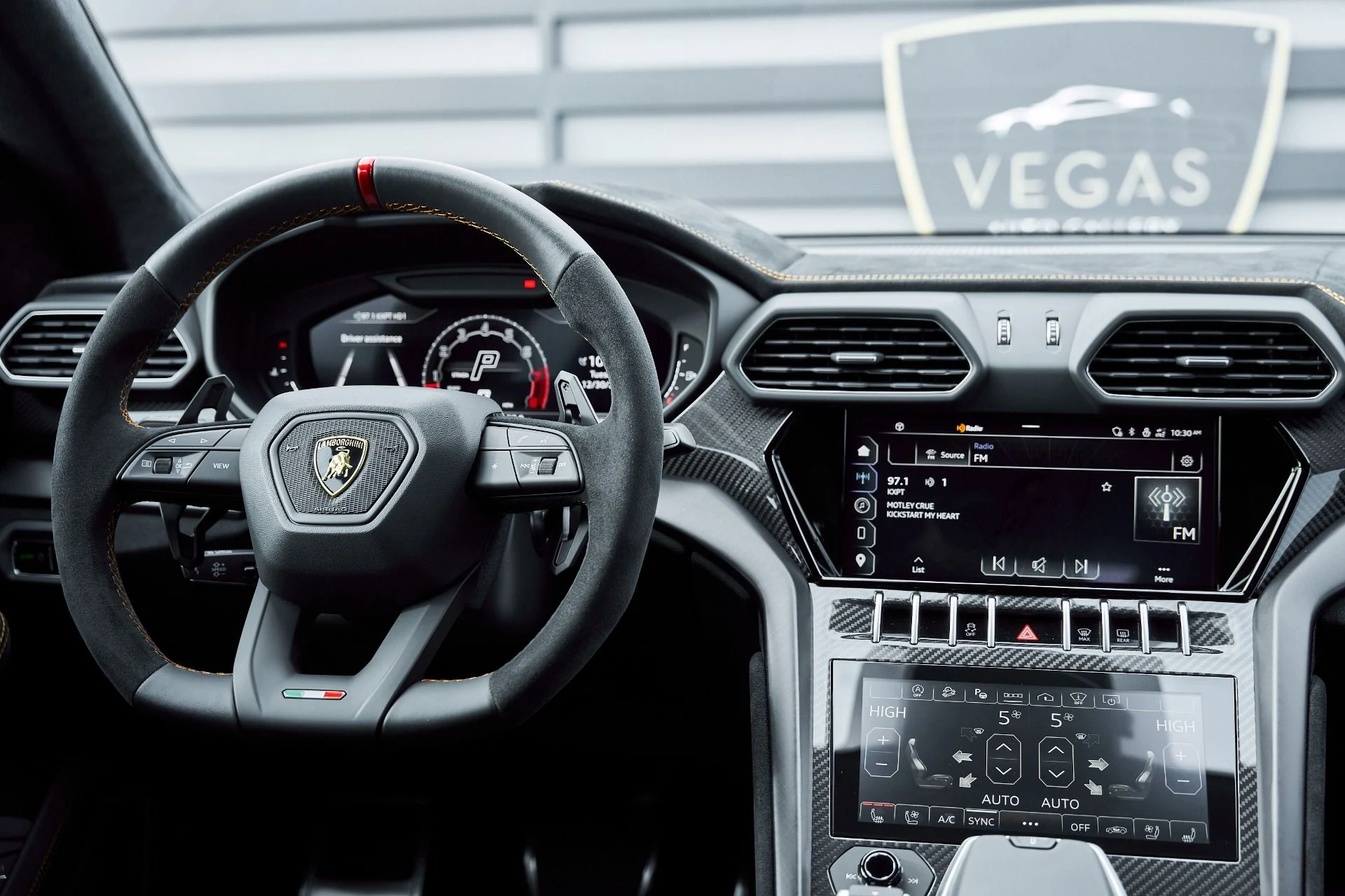 mph062_3774023026_Used_2024_Lamborghini_Urus_Performante_1768001200_054ac8feb5