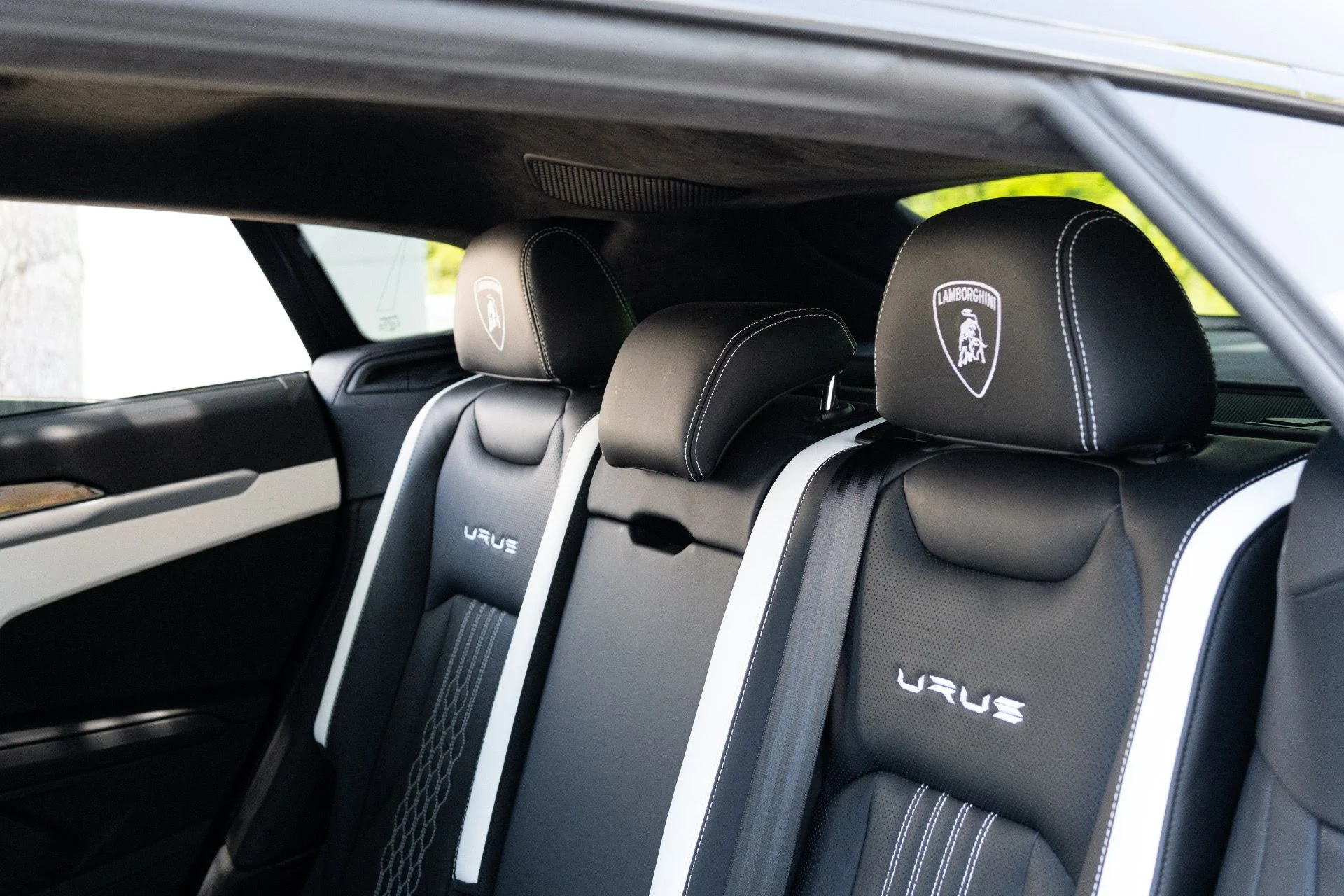 mph062_3777243299_Used_2023_Lamborghini_Urus_S_1780940773_8e8bf48883