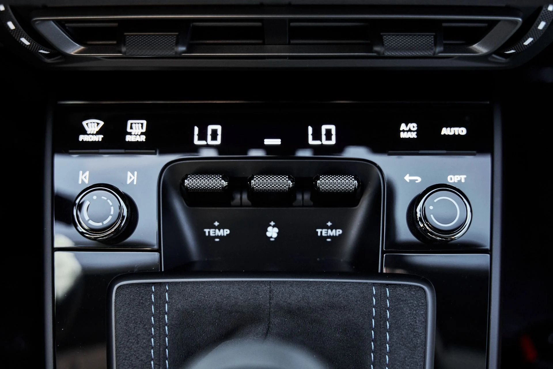 mph062_3838116947_Used_2024_Porsche_911_GT_3_1774056904_3eb76e1c56