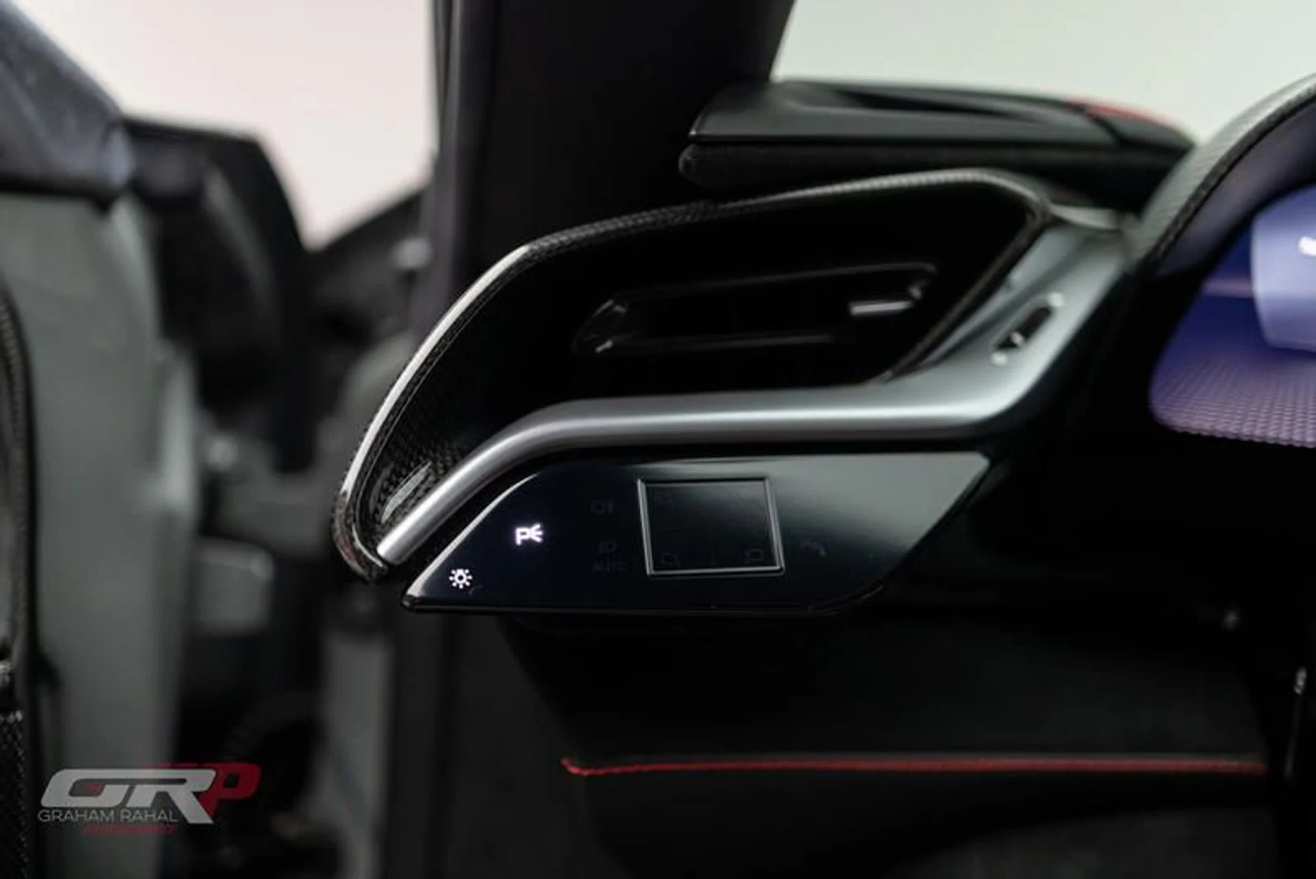 mph062_3875393492_3_DCACFAE_84_A0_40_B4_9320_1133_FAFBF_04_F_dd6a04bfc6