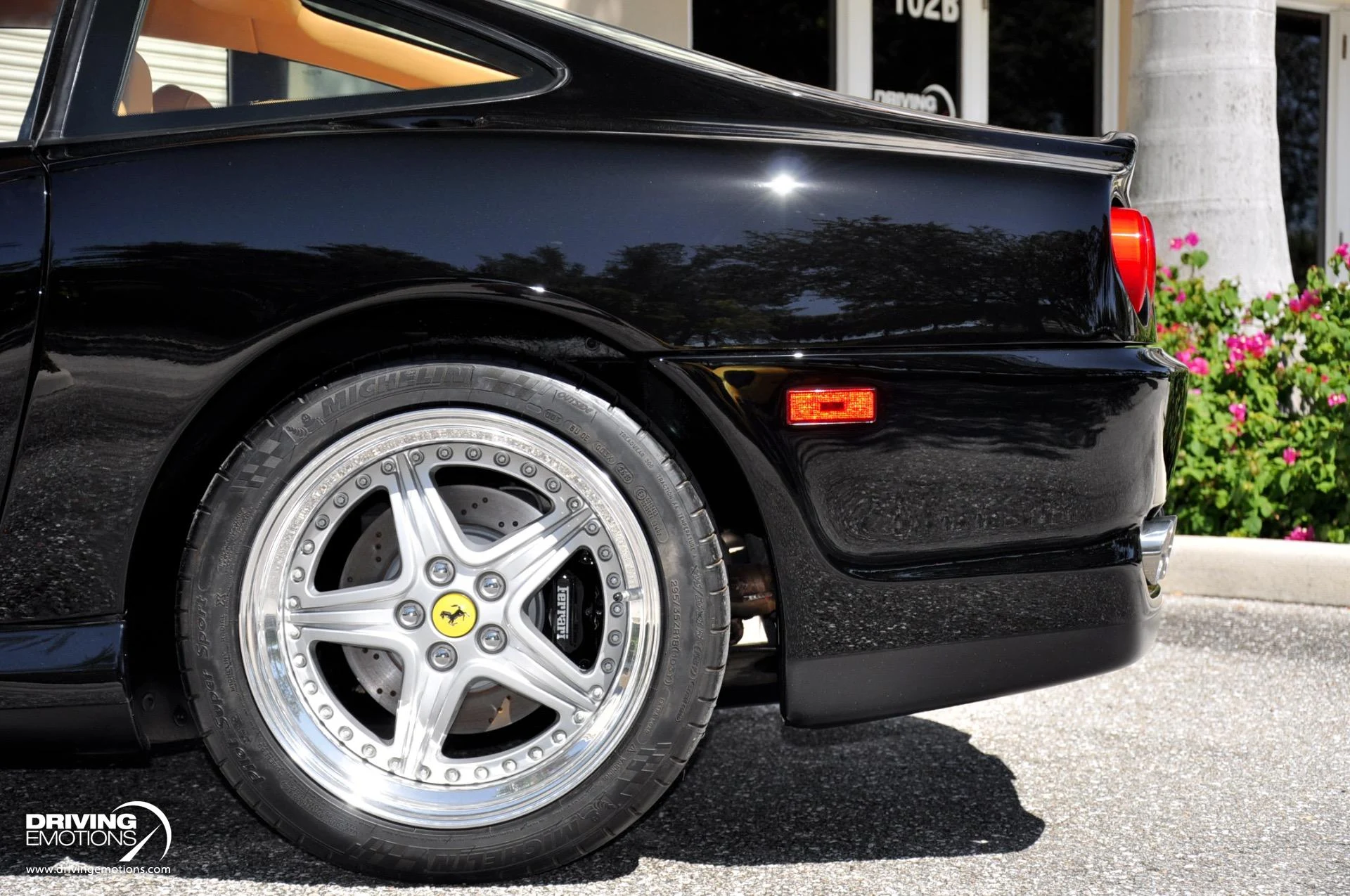 mph062_39241566_284_p63_l_d16836e2c0