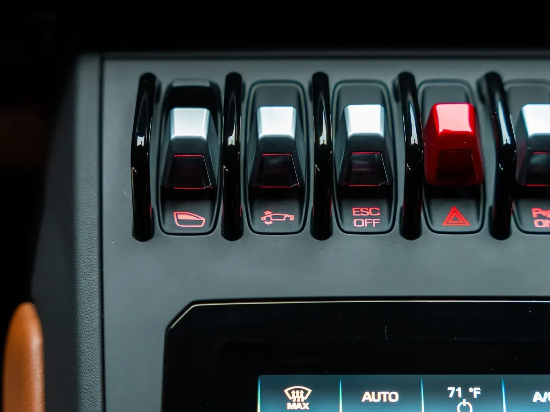 mph062_400279898_c2840471_1159_4bfa_8f3e_2267f70c2144_665e4bf5c9