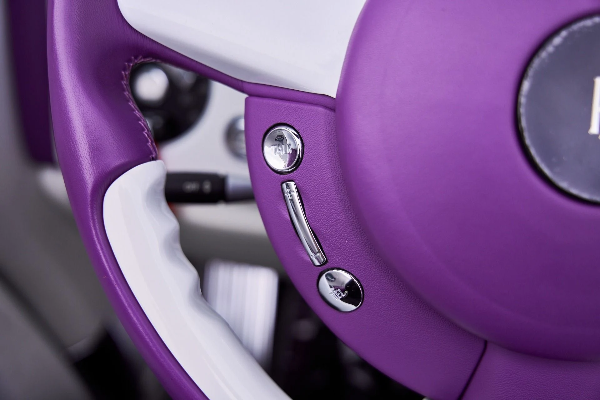 mph062_4052571733_Used_2008_Rolls_Royce_Phantom_Drophead_Coupe_Base_1769136087_bd56aed44f