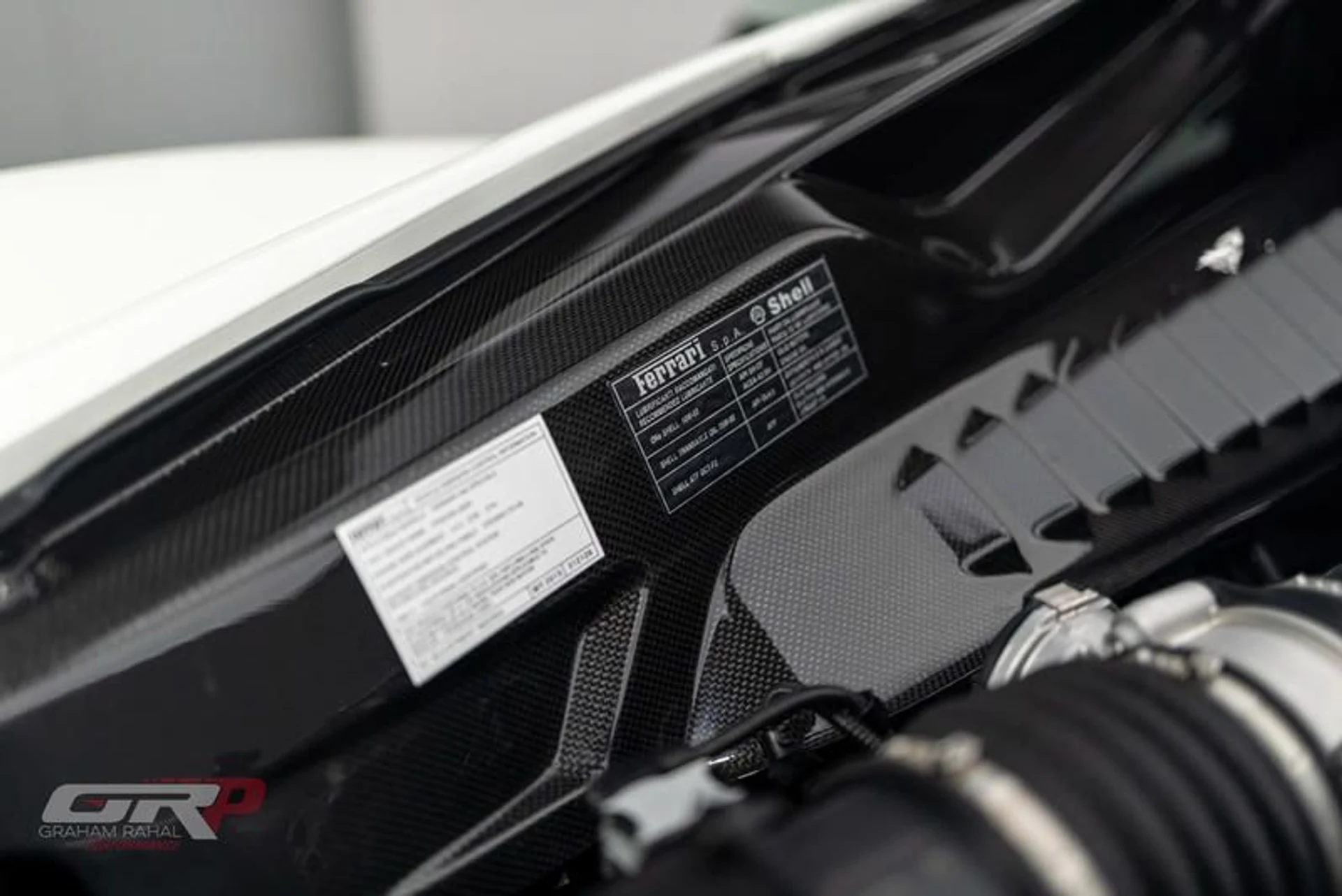 mph062_4063516526_8_F903571_20_AC_445_A_8074_430302044887_4cf946bd72