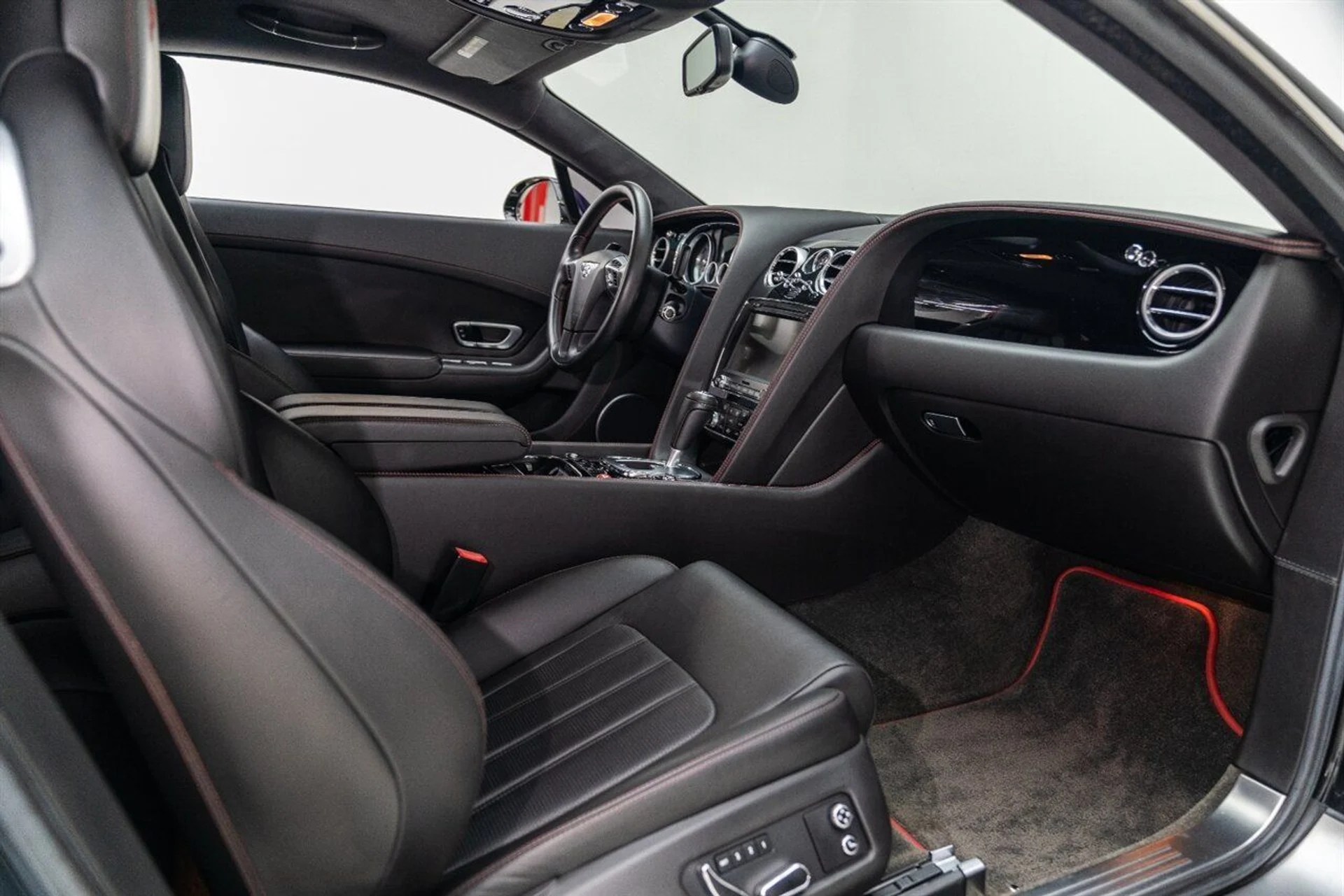 mph062_4064971070_aea2858966_1280_ff95162635