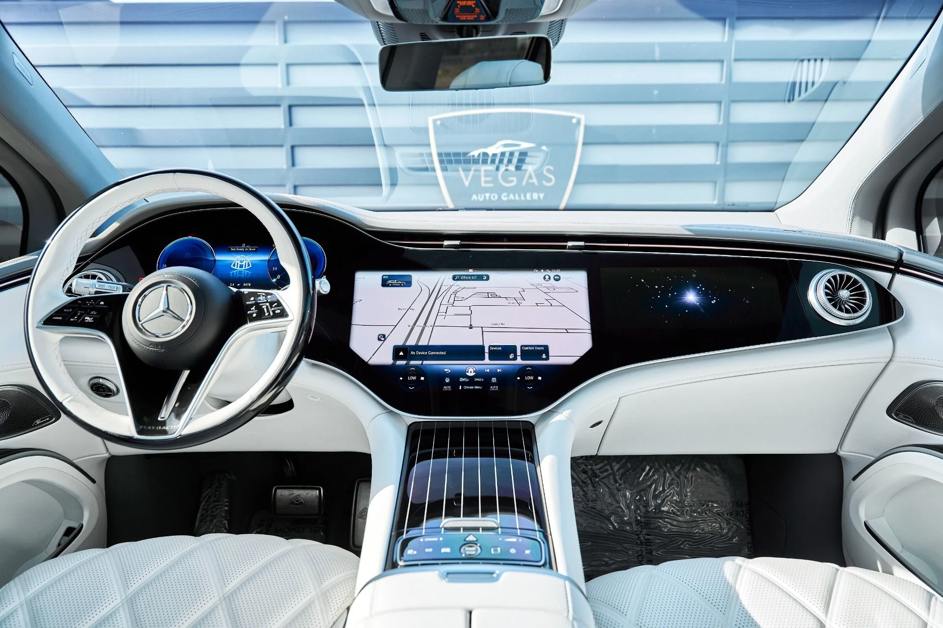 mph062_4093239689_Used_2024_Mercedes_Benz_EQS_Maybach_EQS_680_1766455959_54465e3947