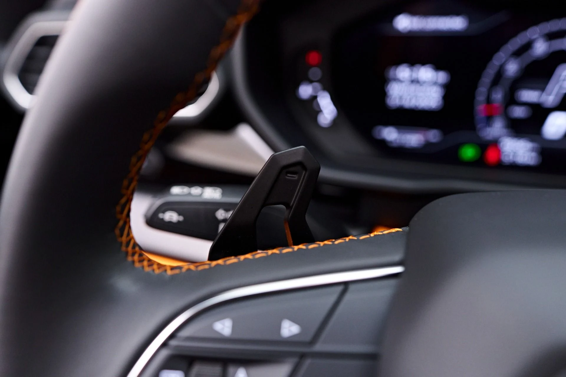 mph062_4169266983_Used_2023_Lamborghini_Urus_S_1747338722_a5c7f18971
