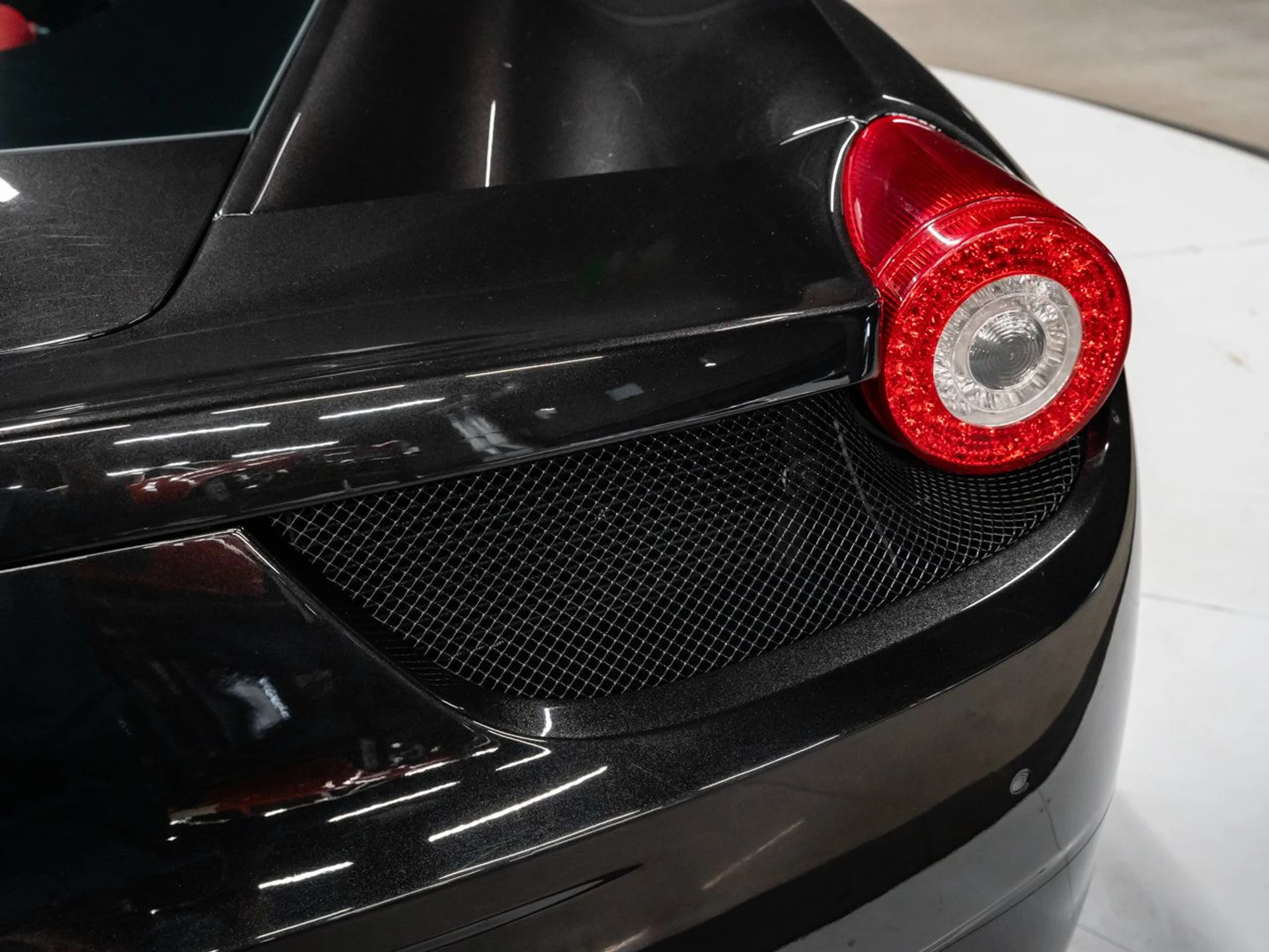 mph062_4172052422_ferrari_458_italia_2015_42ccbbb077