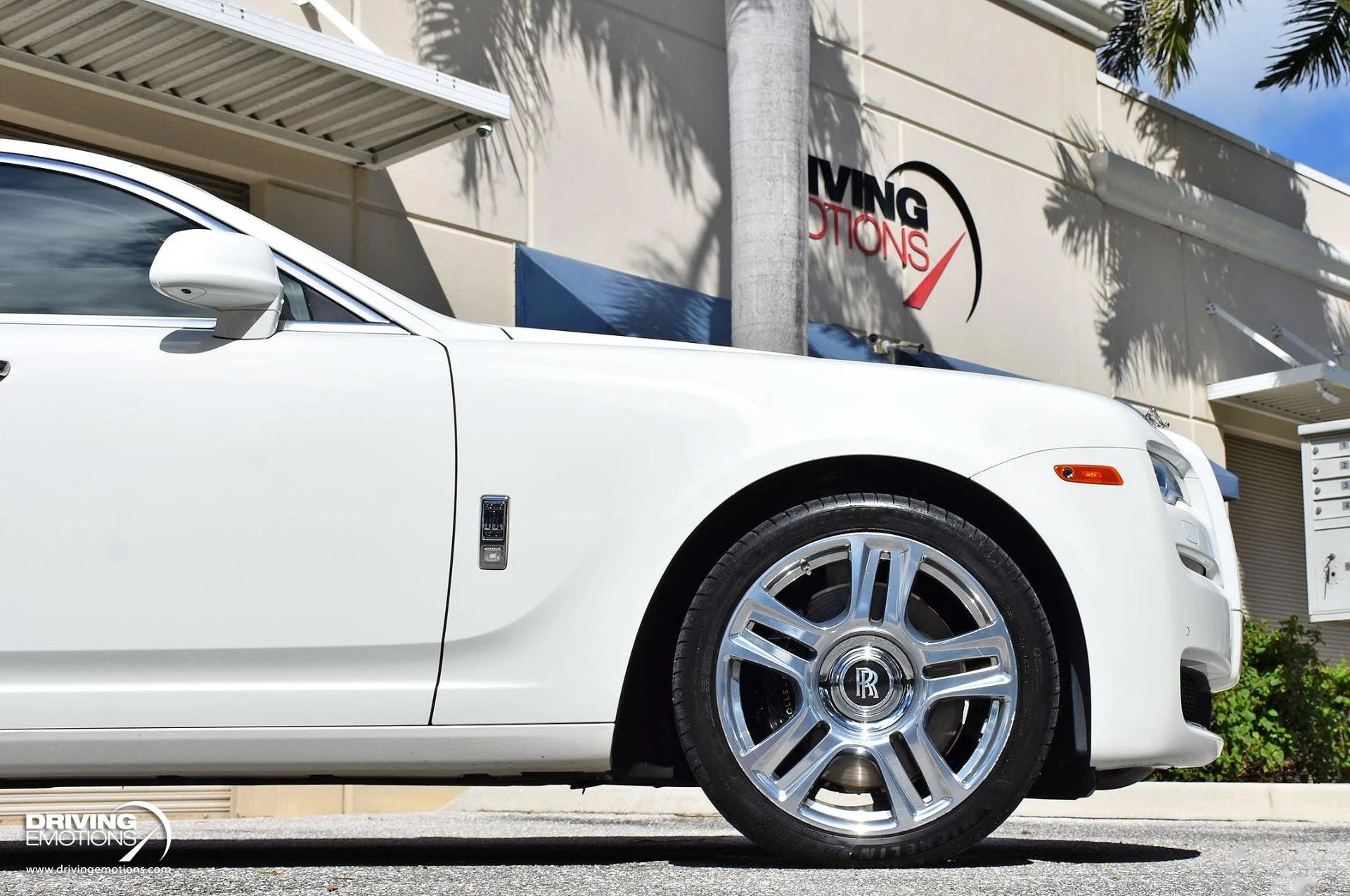 mph062_4232680820_872_p63_l_2283feca13