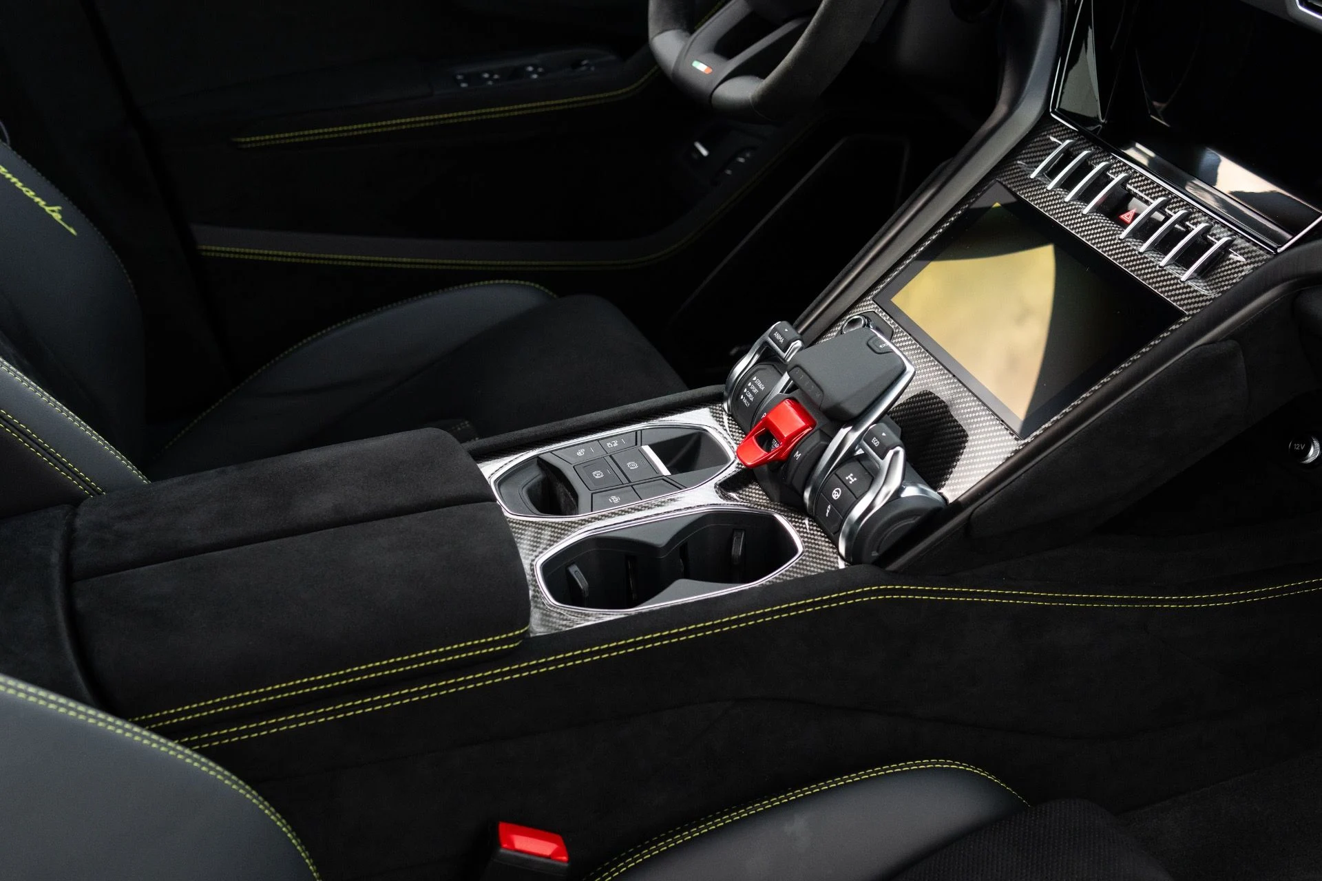 mph062_4283597904_Used_2024_Lamborghini_Urus_Performante_1774062491_bcd5011517