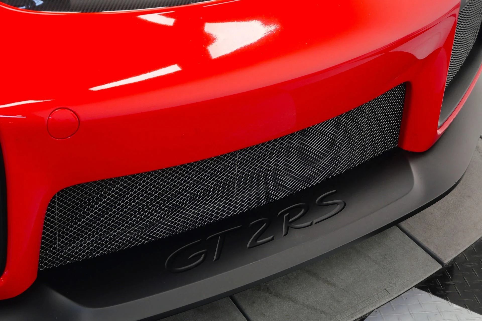 mph062_435649468_Used_2018_Porsche_911_GT_2_RS_Weissach_Package_Front_Axle_Lift_1770139742_b6798d5eed