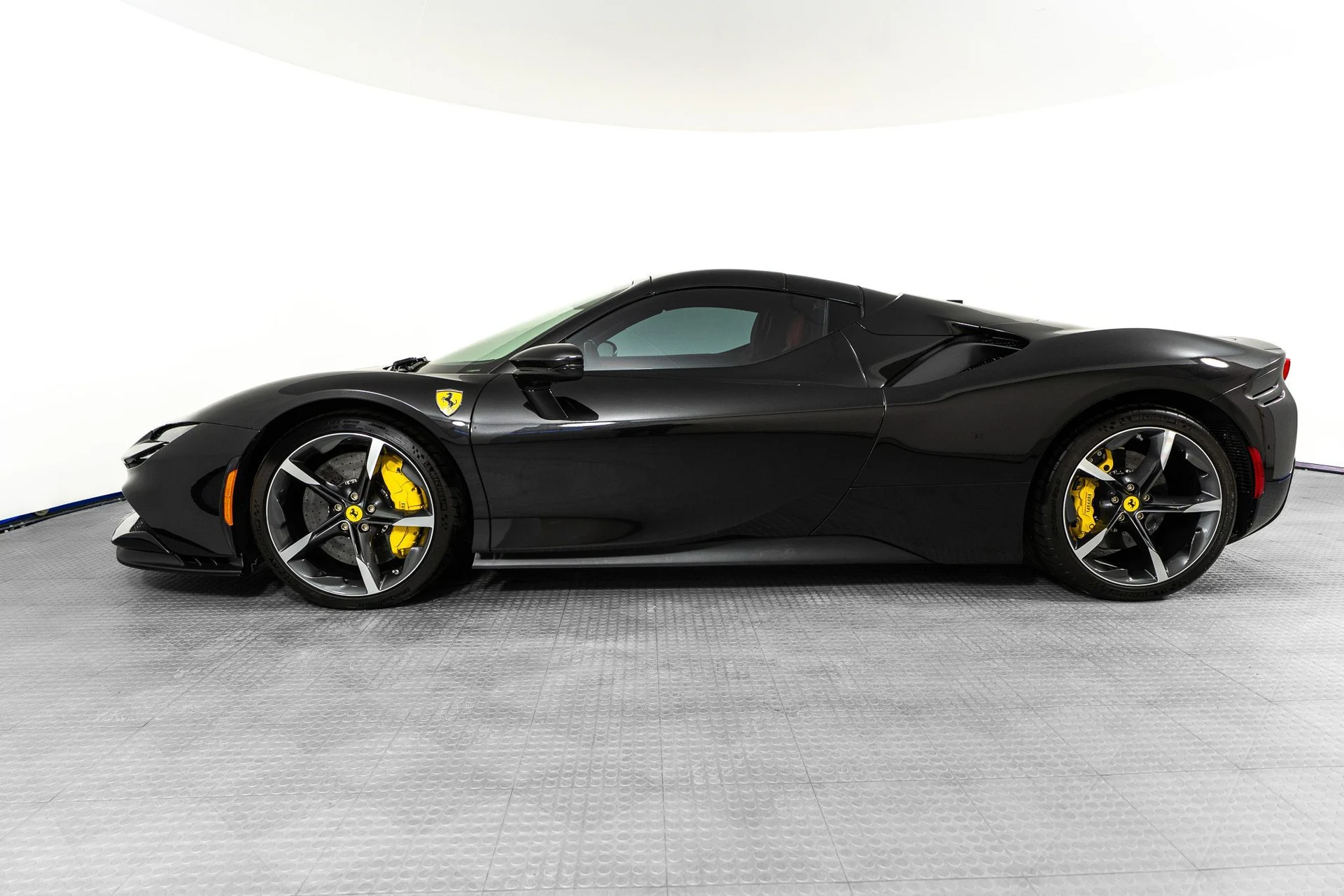 mph062_438606212_4166f07e_5fcf_420b_b8b7_9d20b42386e2_d5bb49ea56