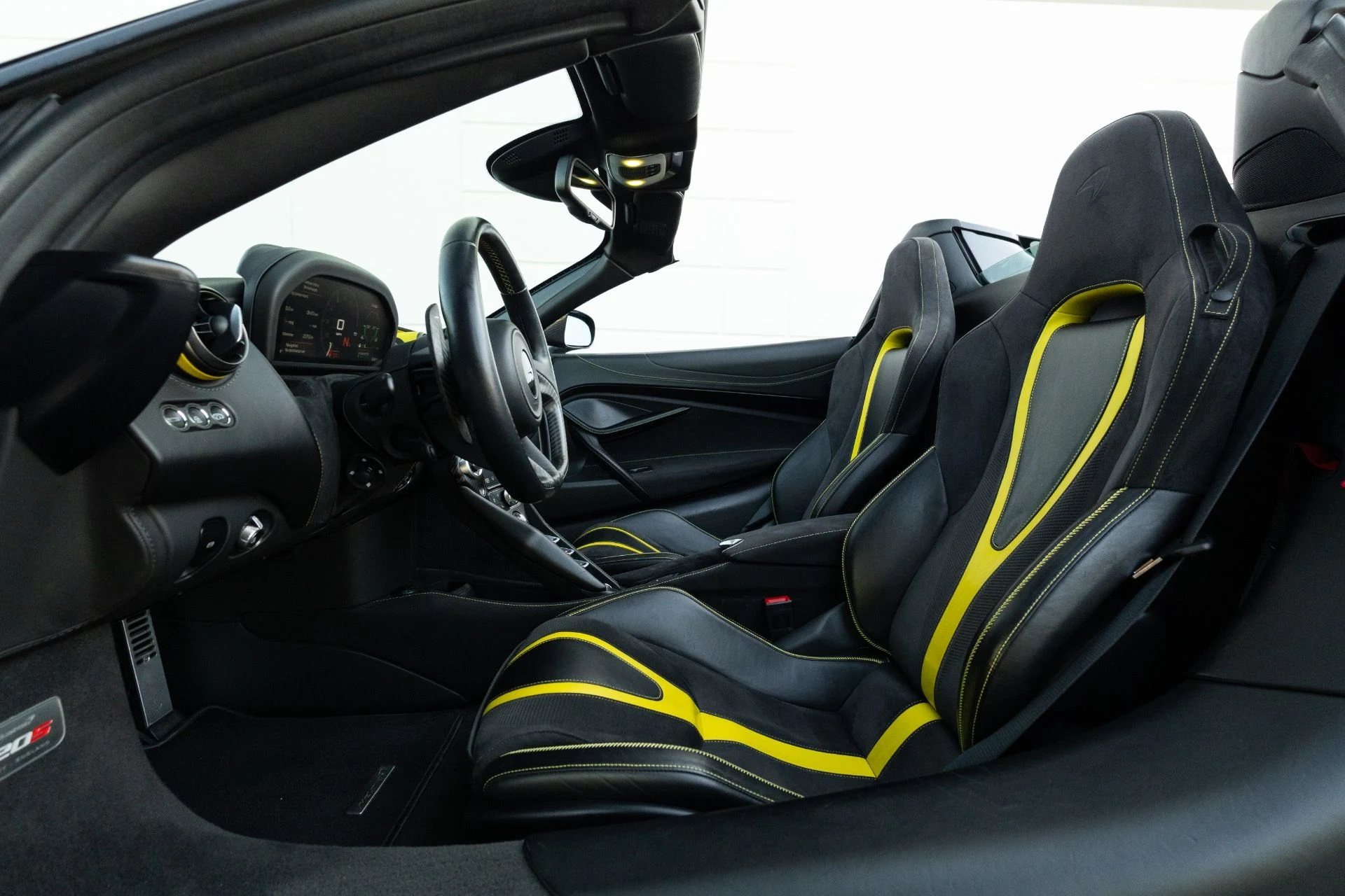 mph062_441750997_Used_2020_Mc_Laren_720_S_Spider_1766779807_c20277791a